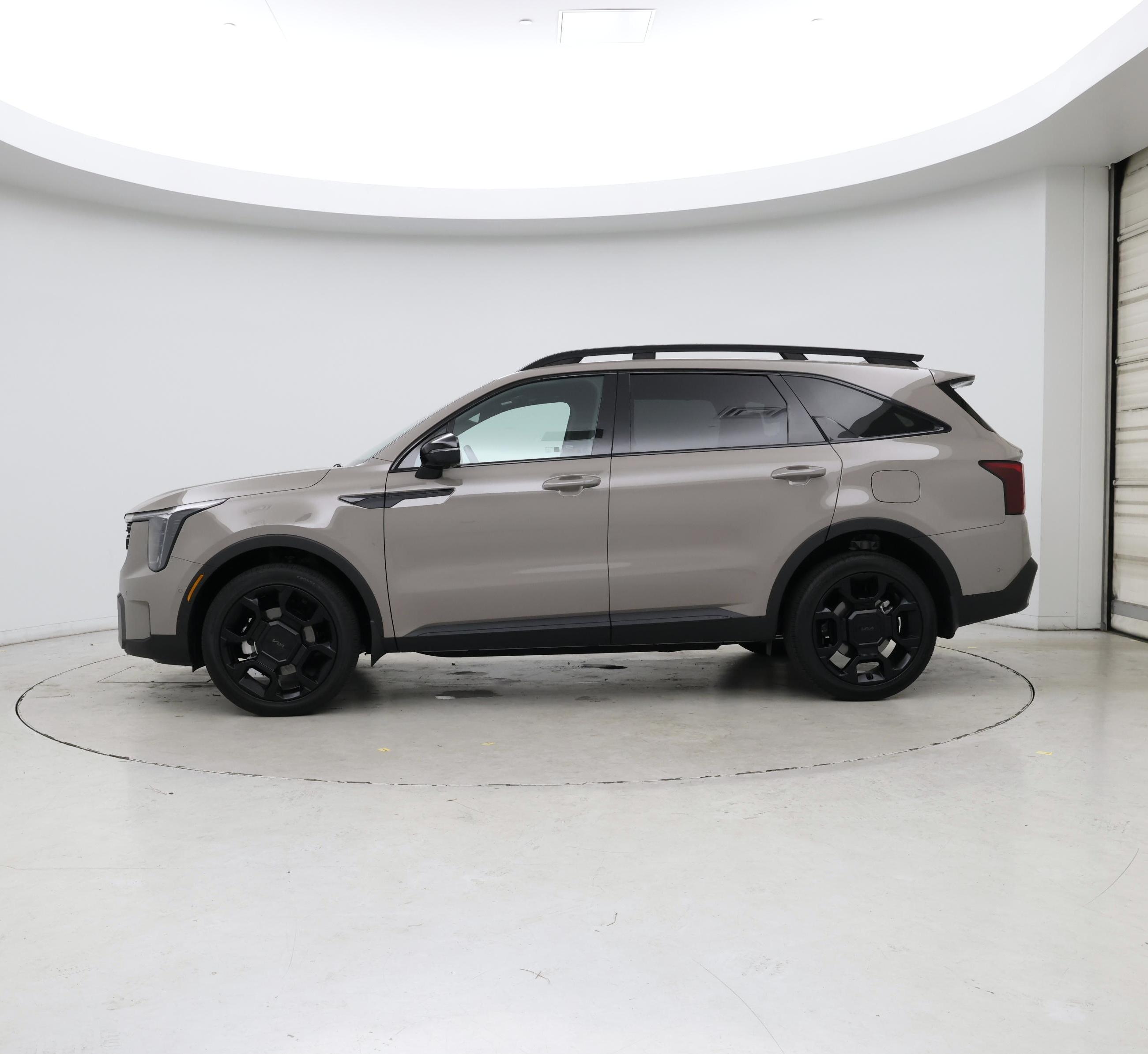 Thumbnail: 2025 Kia Sorento - 3