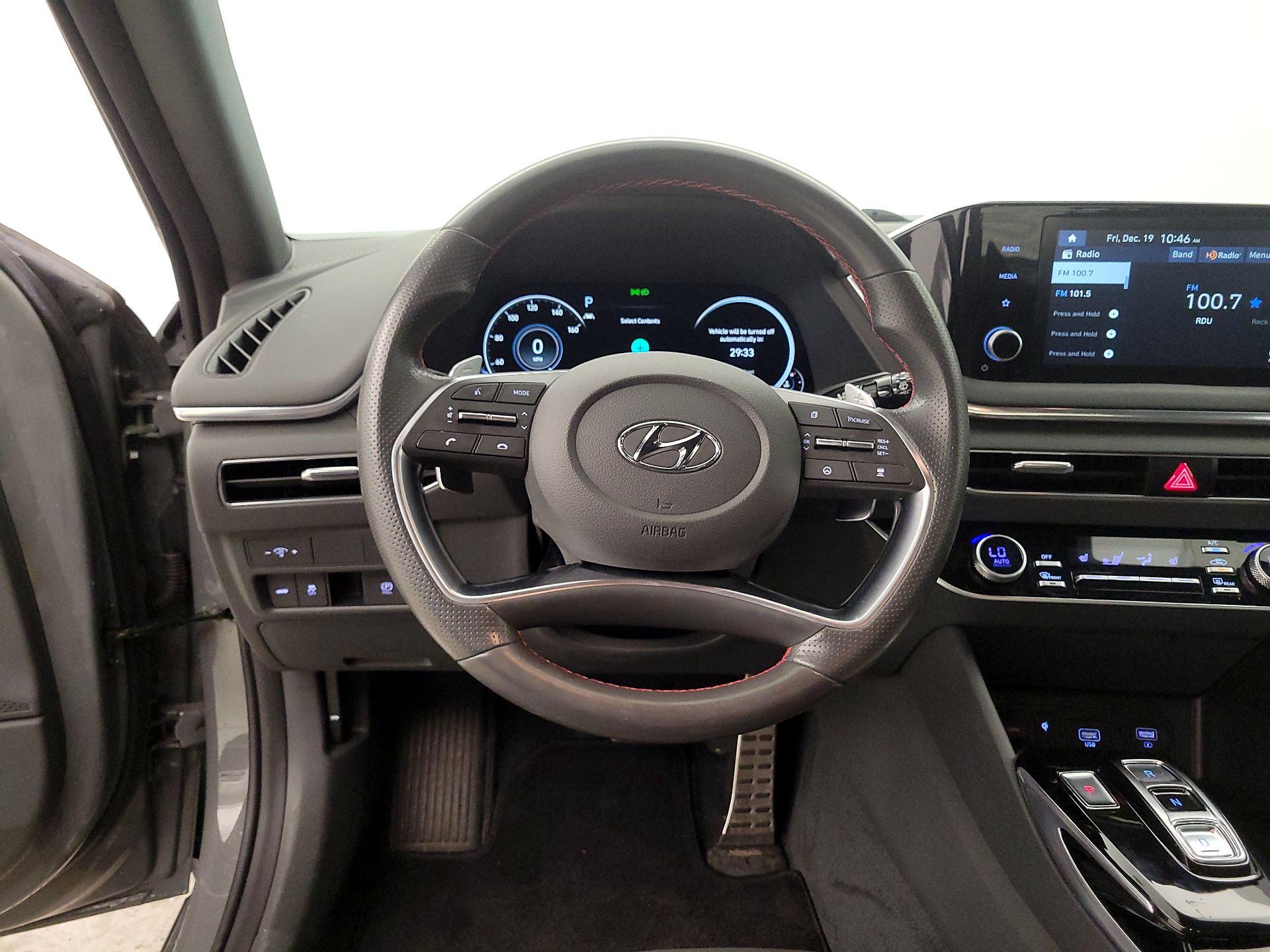 Thumbnail: 2020 Hyundai Sonata - 10