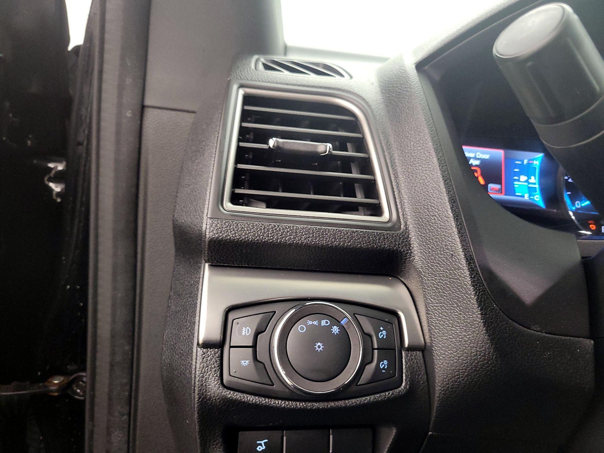 Thumbnail: 2018 Ford Explorer - 13