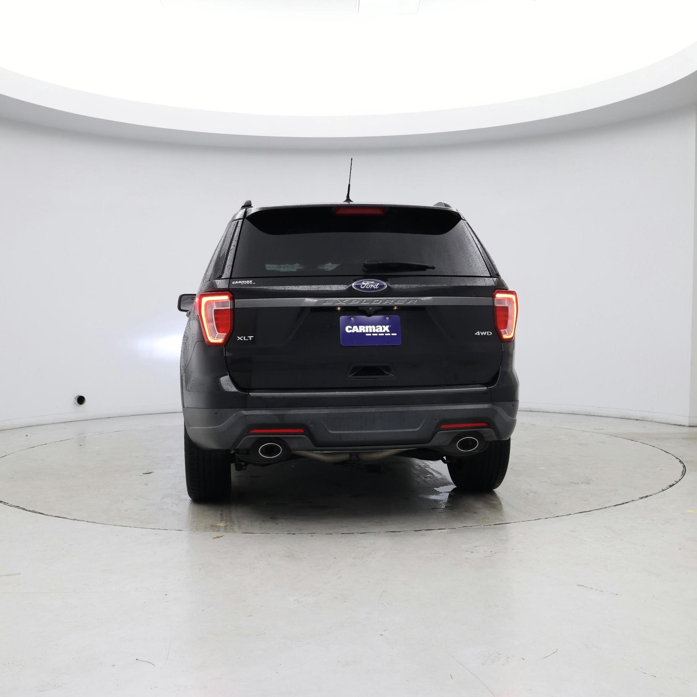 Thumbnail: 2018 Ford Explorer - 6