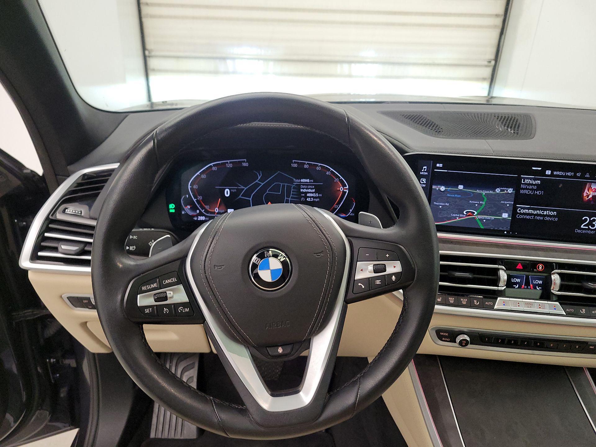 Thumbnail: 2022 BMW X5 - 10