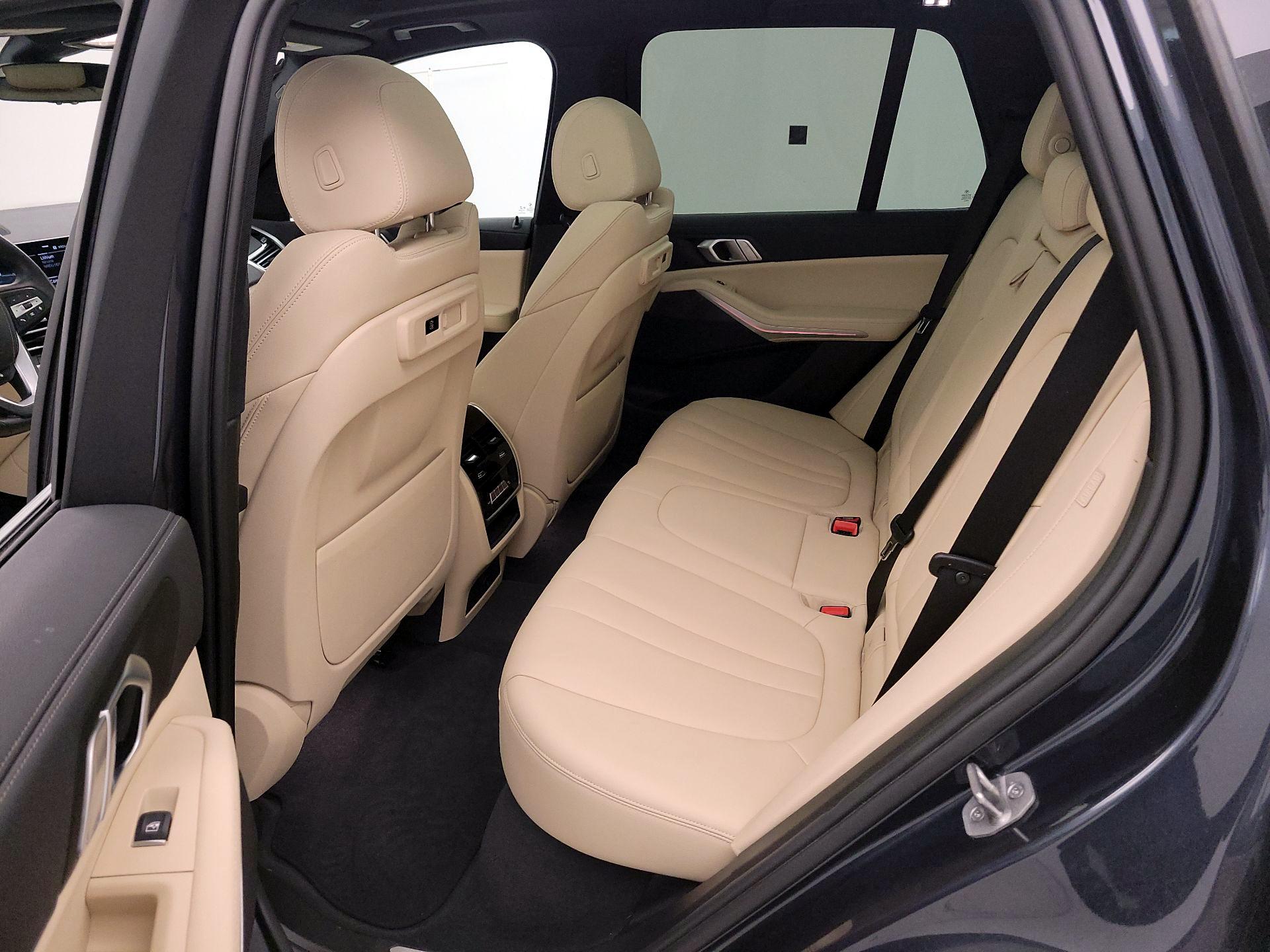 Thumbnail: 2022 BMW X5 - 20