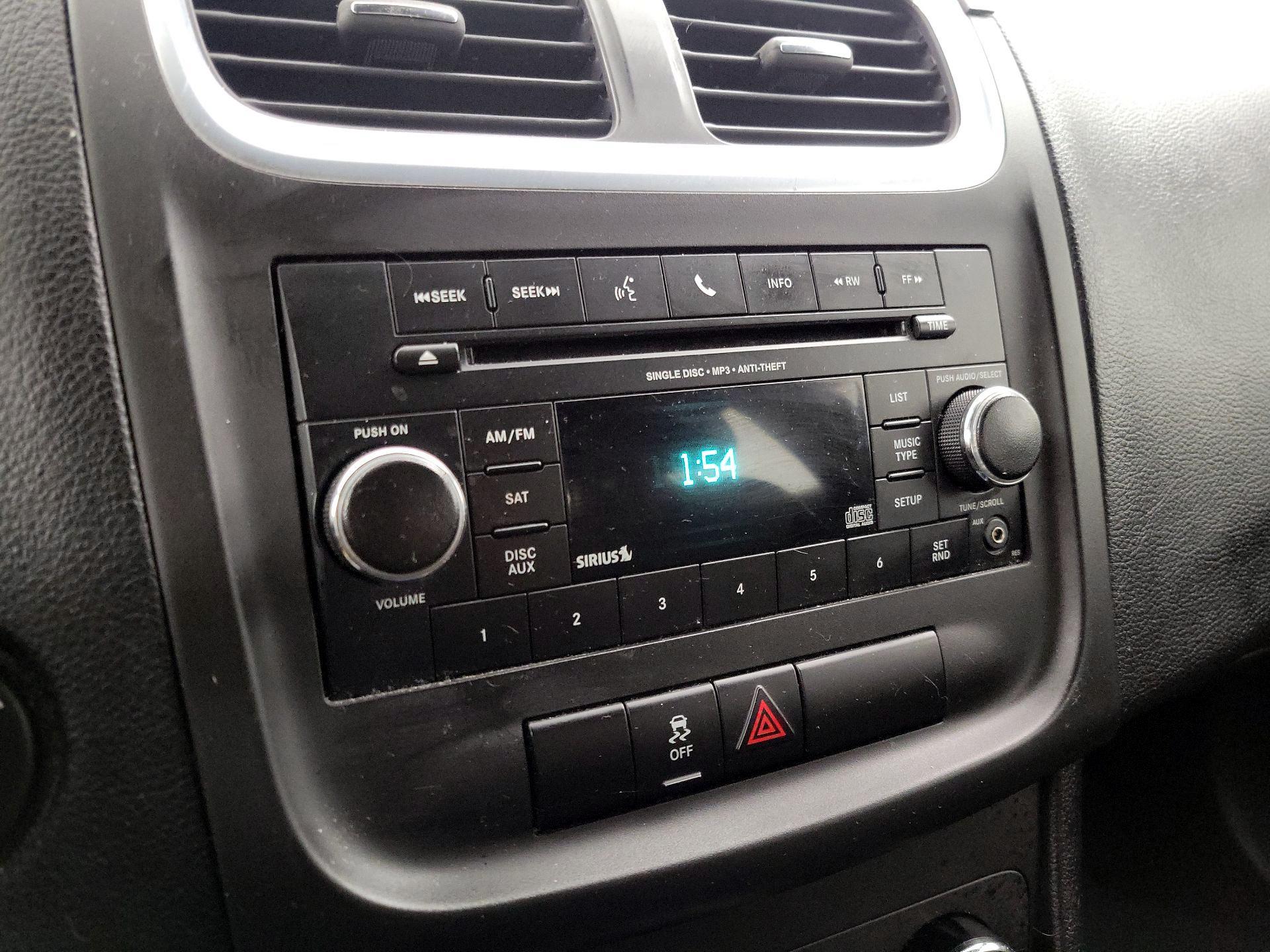 Thumbnail: 2014 Dodge Avenger - 13