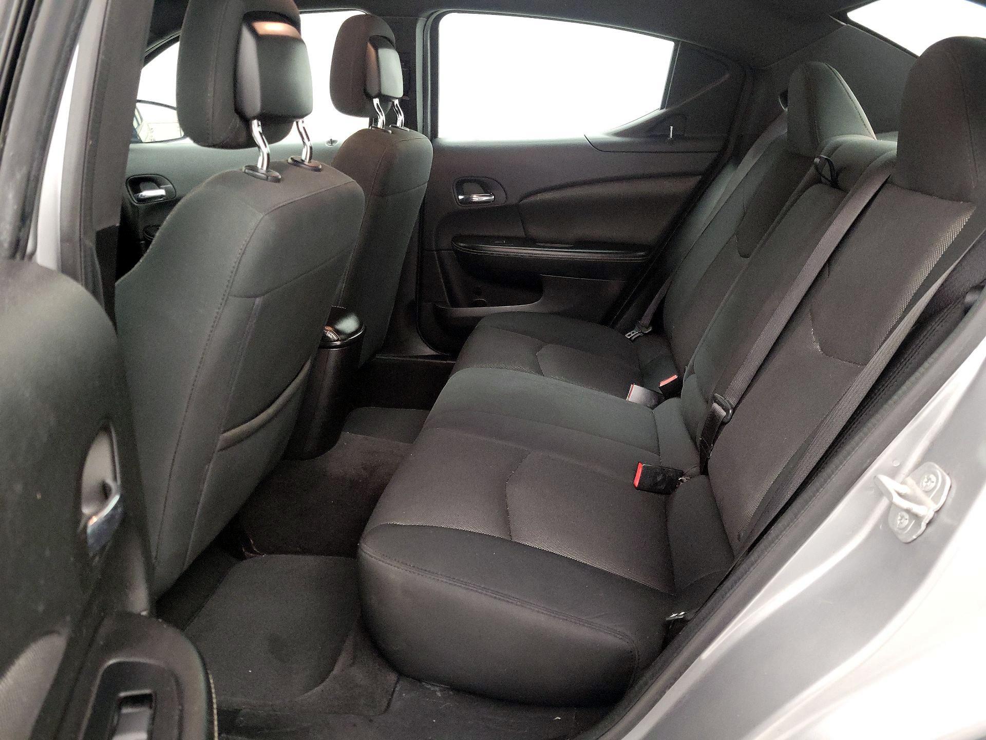 Thumbnail: 2014 Dodge Avenger - 17