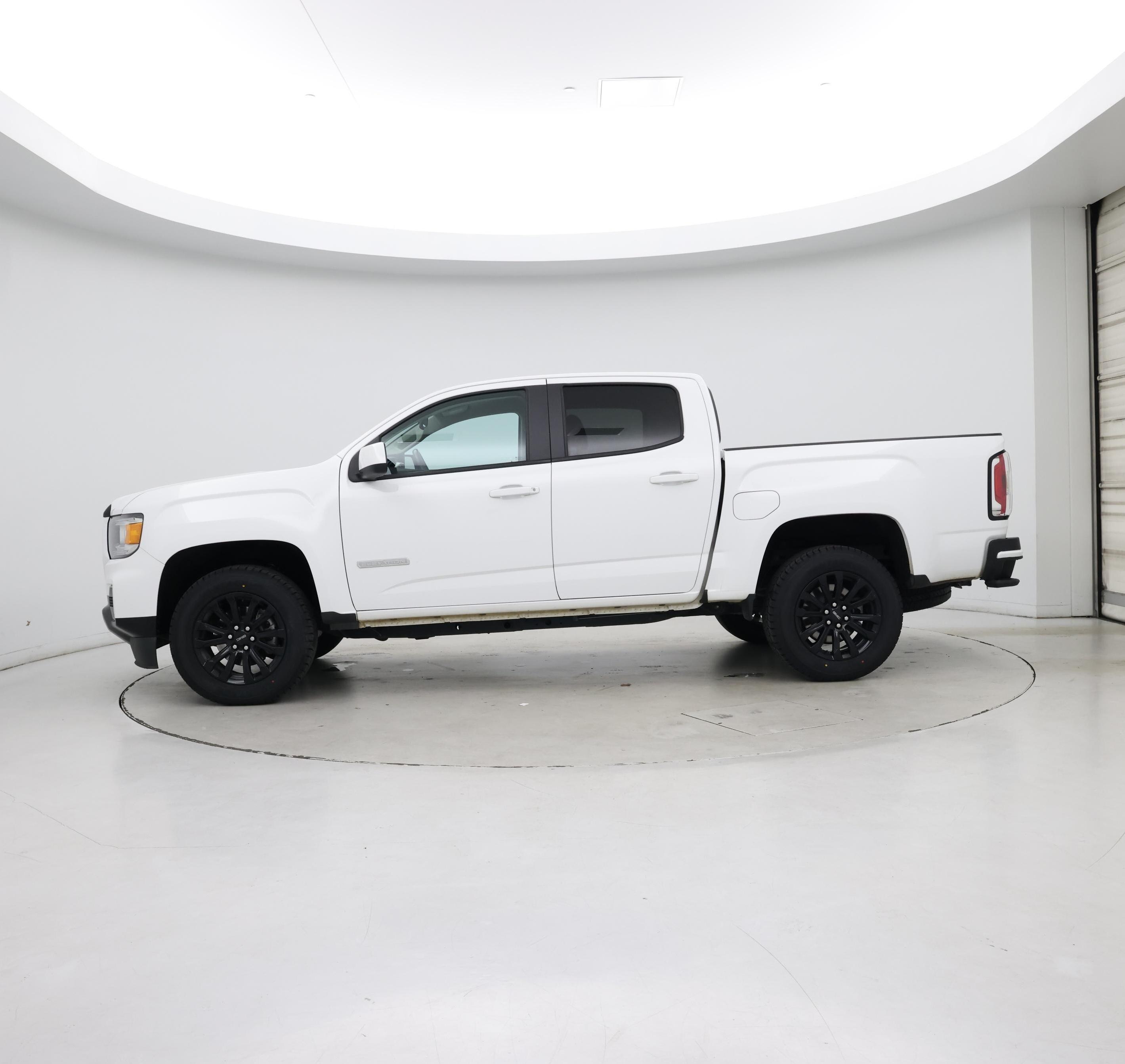 Thumbnail: 2022 GMC Canyon - 3