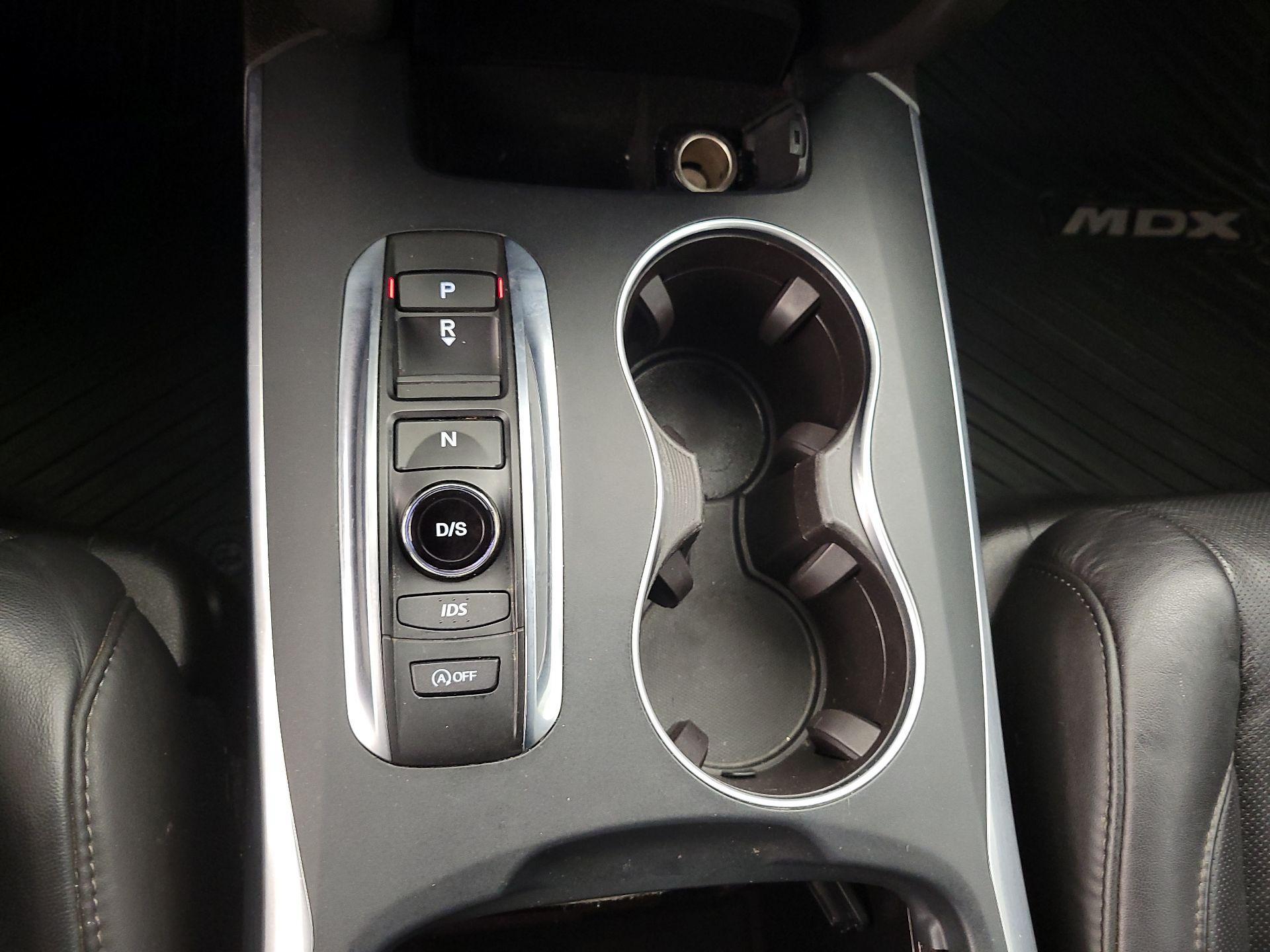 Thumbnail: 2016 Acura MDX - 17