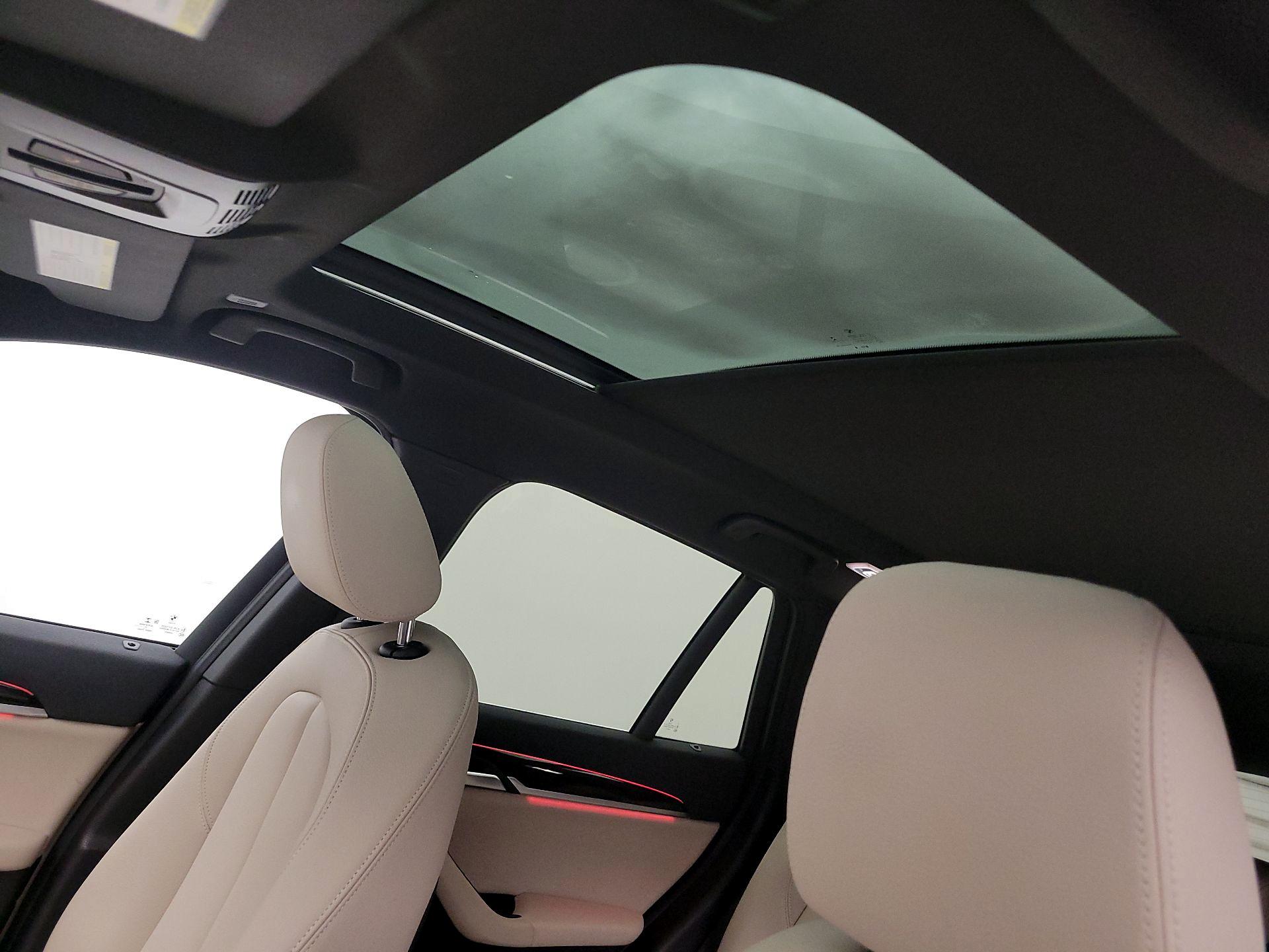 Thumbnail: 2021 BMW X1 - 19