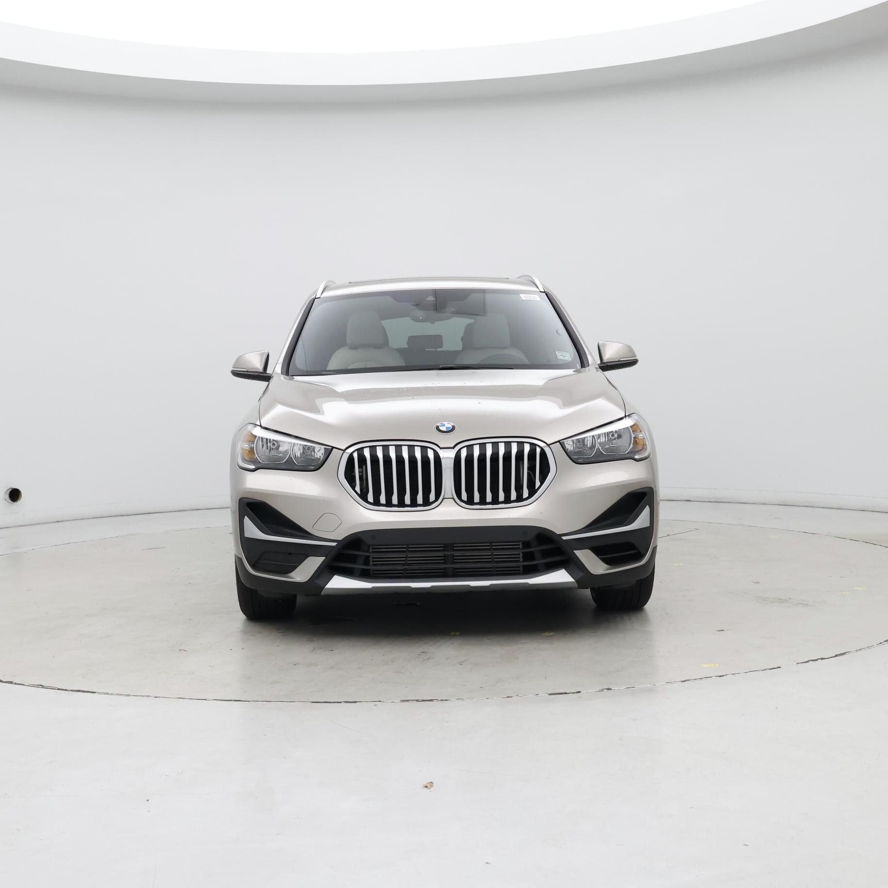 Thumbnail: 2021 BMW X1 - 5
