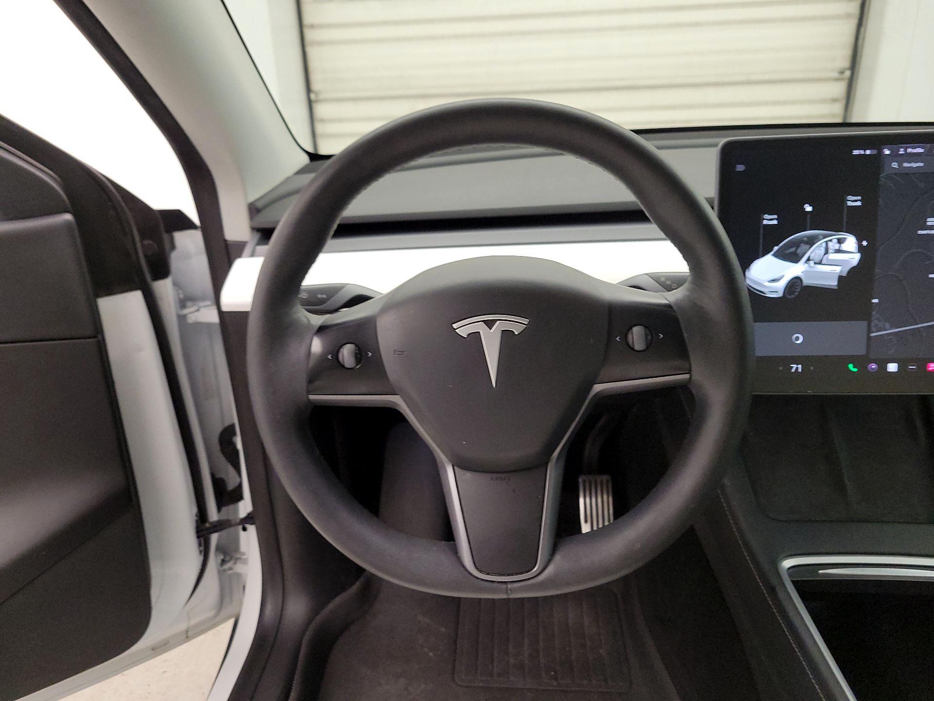 Thumbnail: 2021 Tesla Model Y - 10