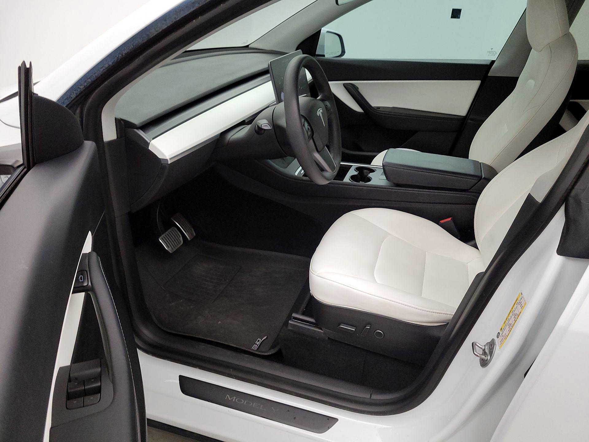 Thumbnail: 2021 Tesla Model Y - 11