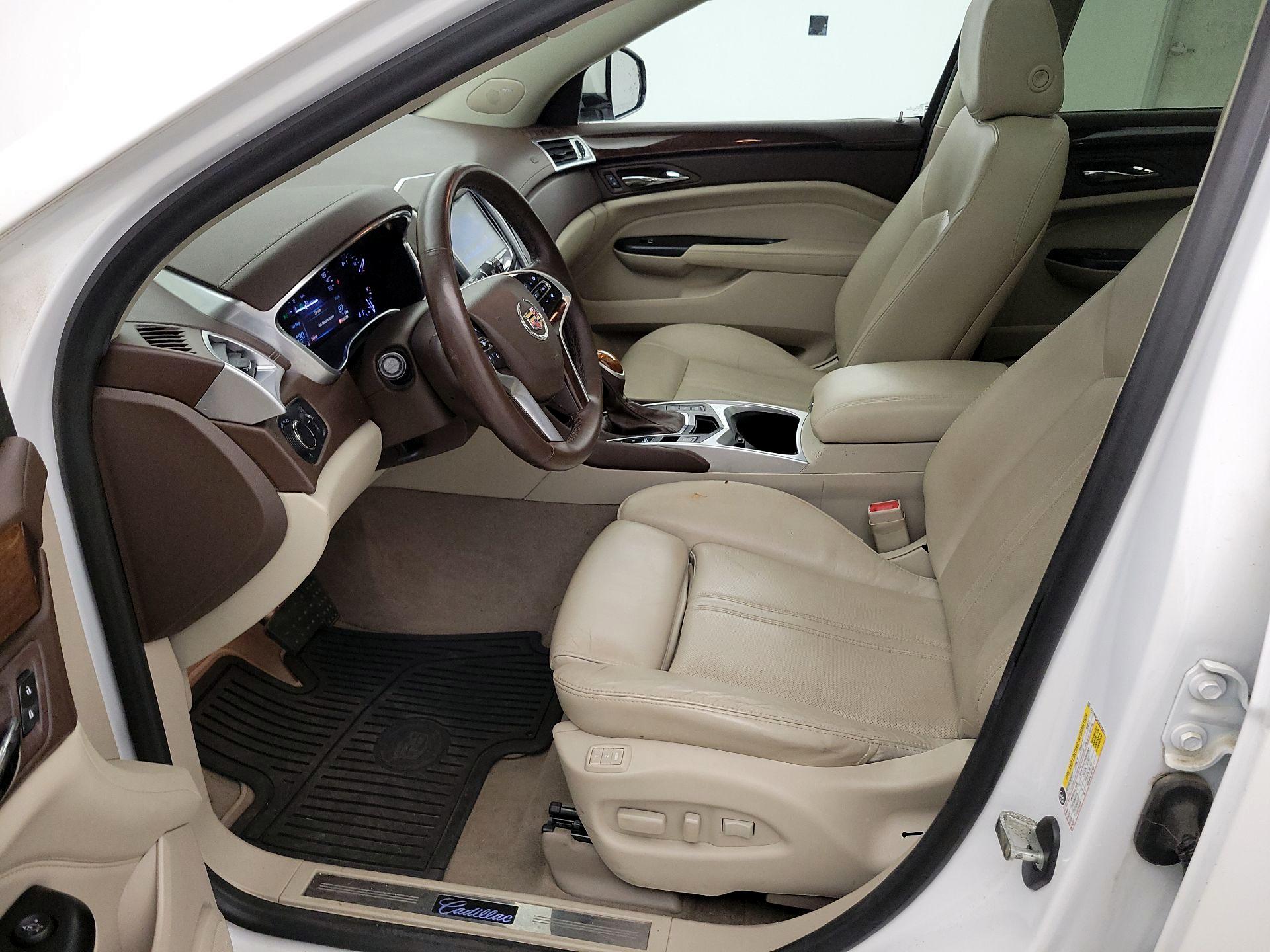 Thumbnail: 2015 Cadillac SRX - 11