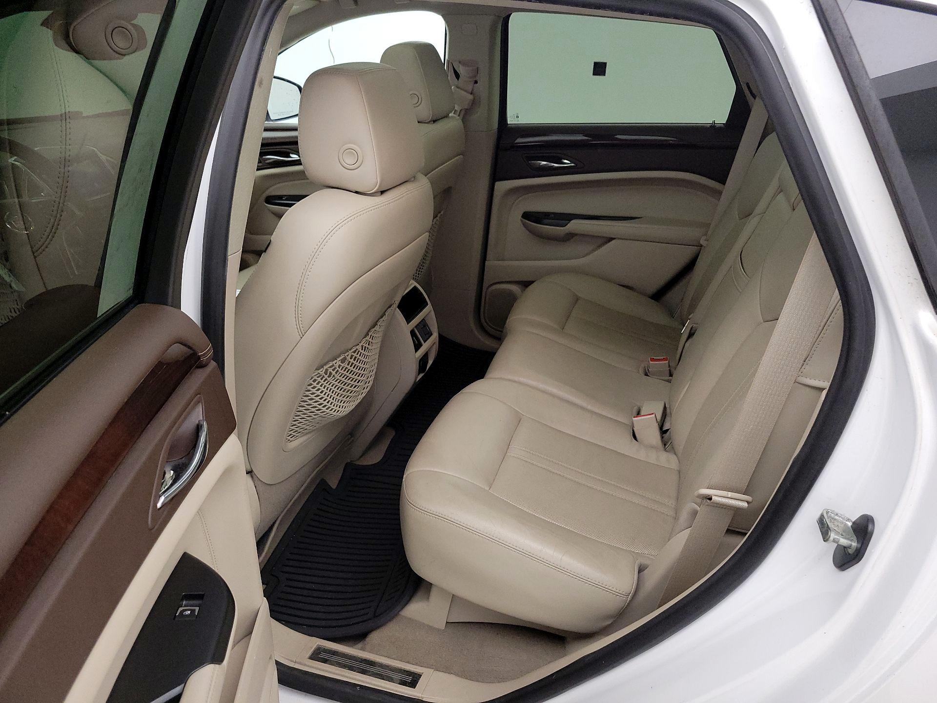 Thumbnail: 2015 Cadillac SRX - 20