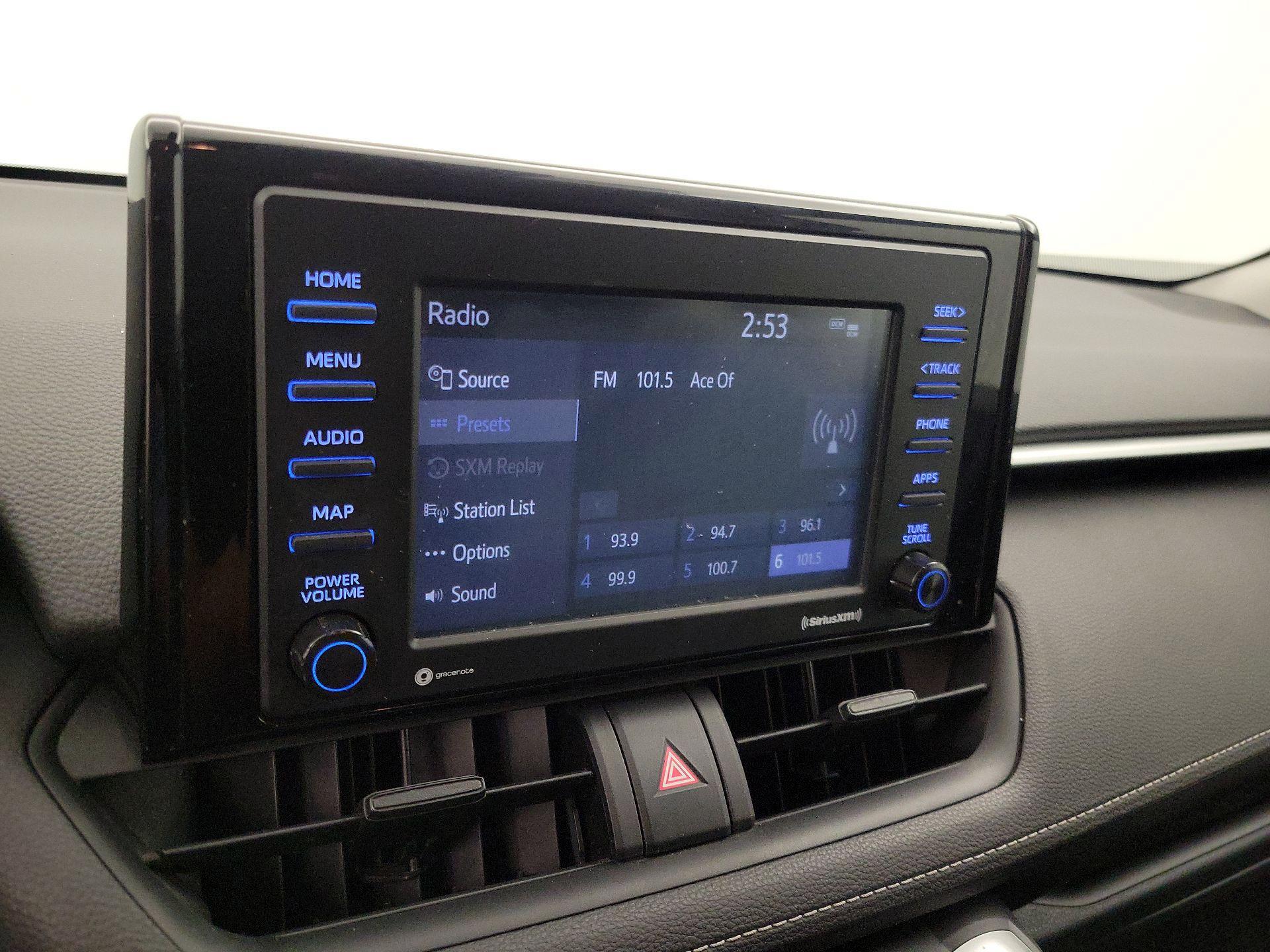 Thumbnail: 2020 Toyota RAV4 - 15