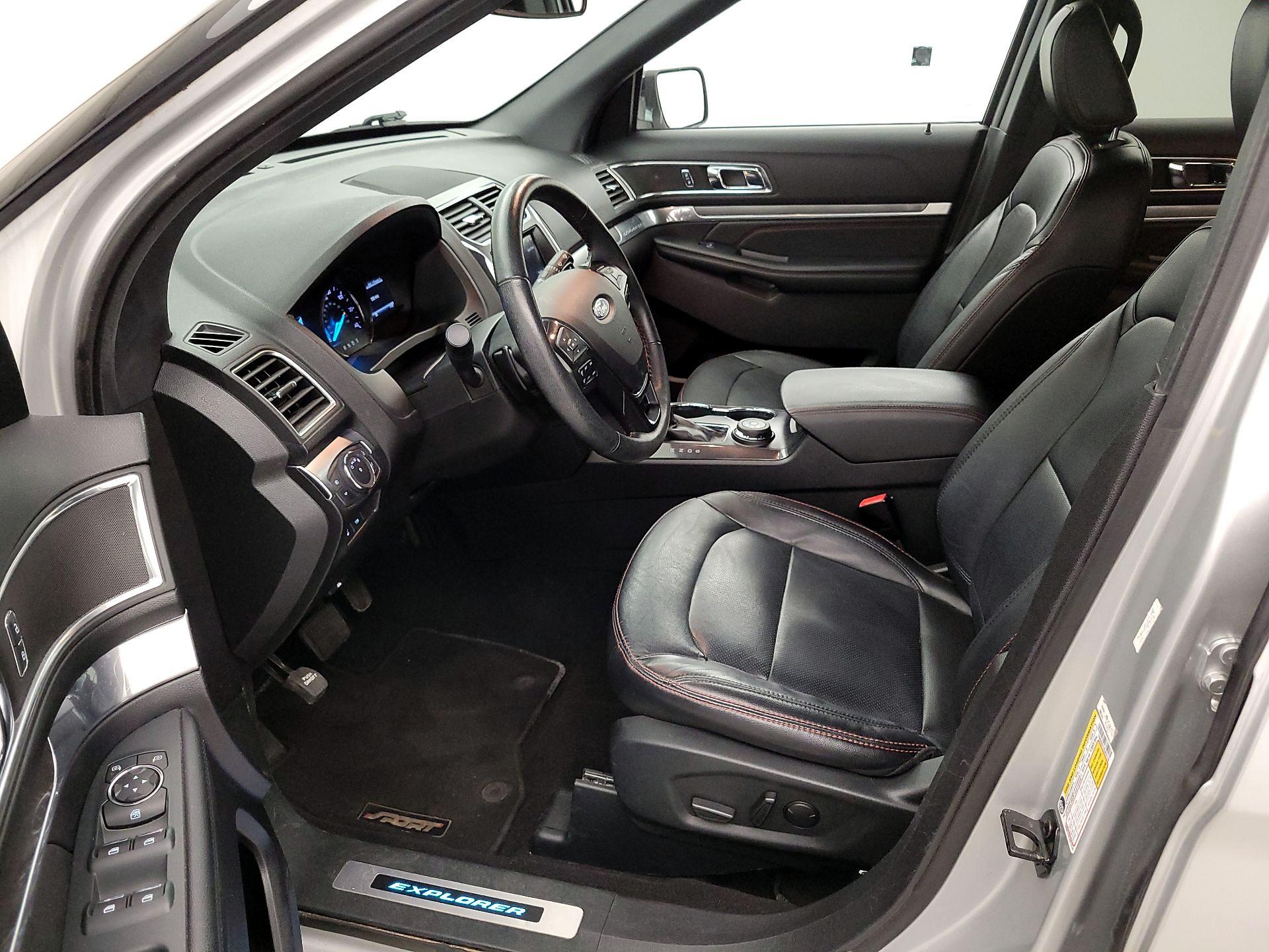 Thumbnail: 2019 Ford Explorer - 11