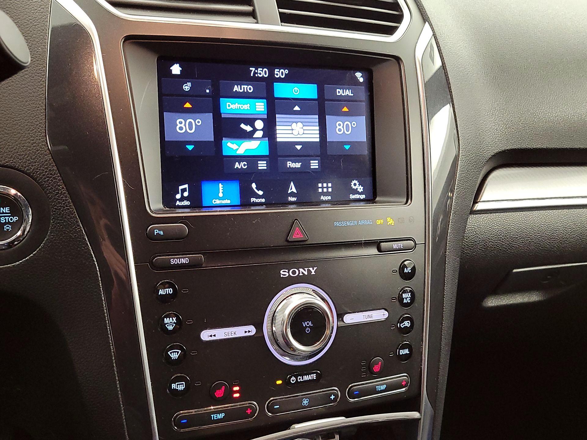 Thumbnail: 2019 Ford Explorer - 16