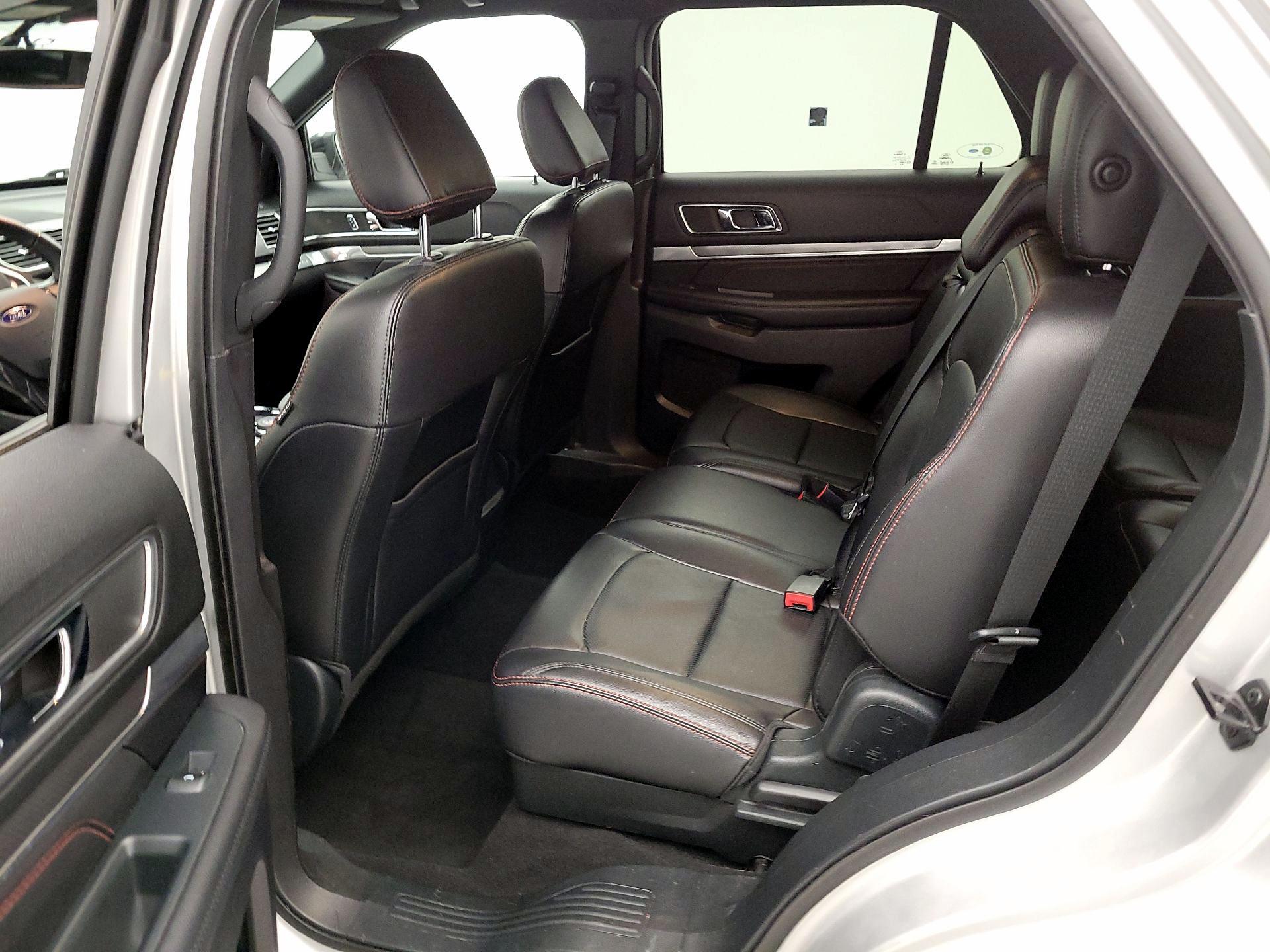 Thumbnail: 2019 Ford Explorer - 19