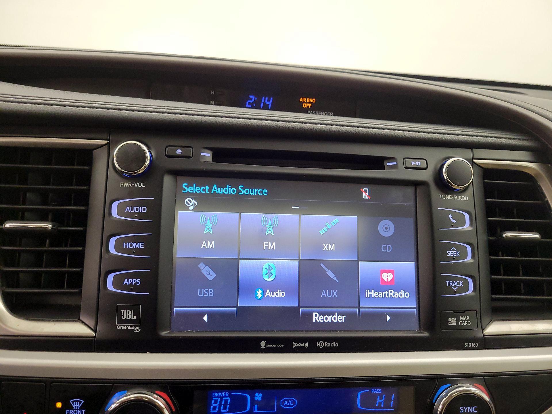 Thumbnail: 2016 Toyota Highlander - 15