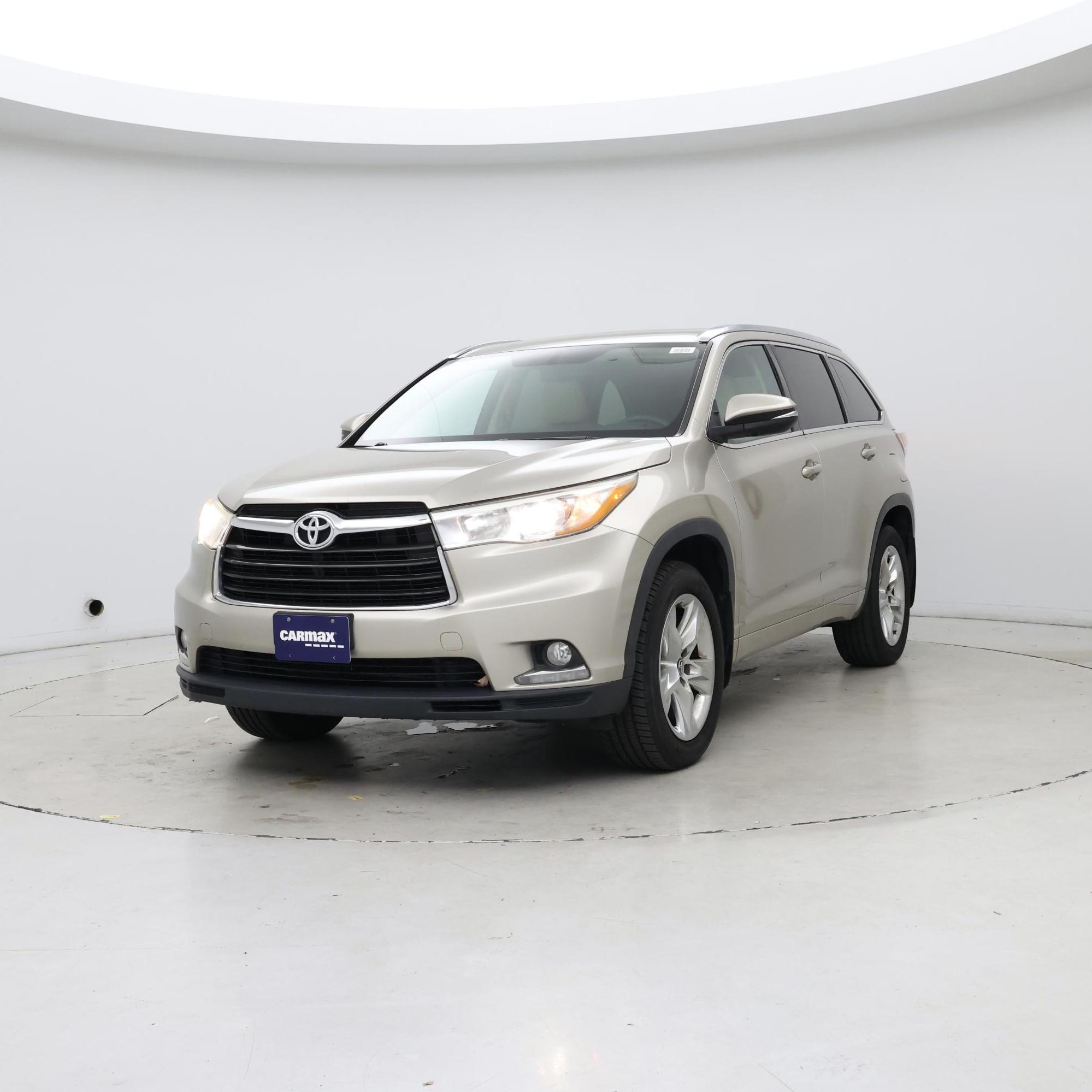 Thumbnail: 2016 Toyota Highlander - 4
