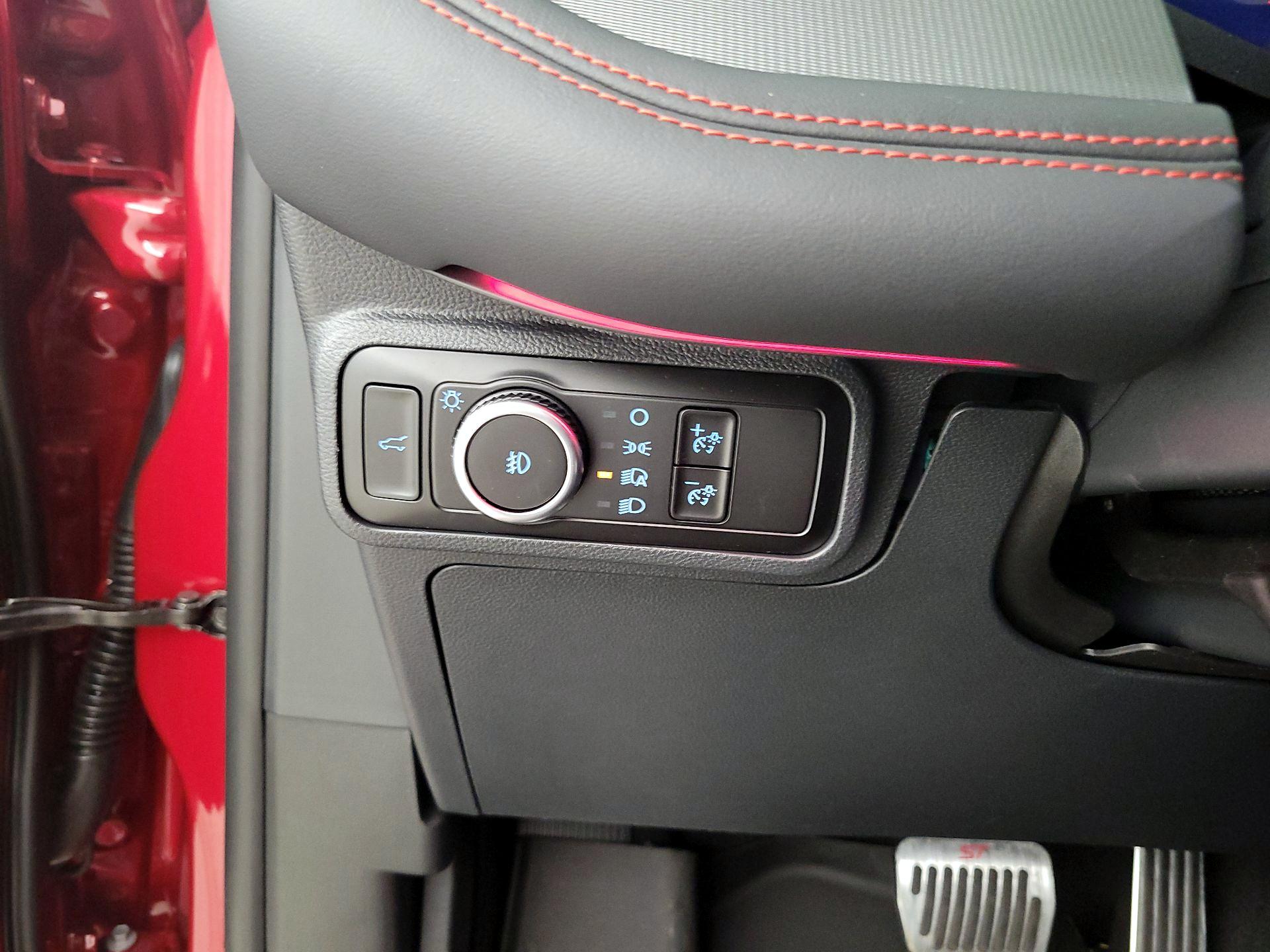 Thumbnail: 2025 Ford Explorer - 13