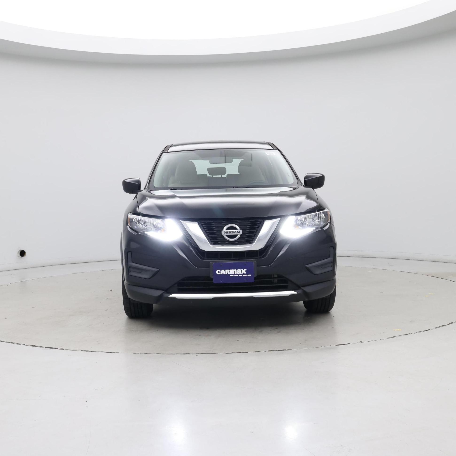 Thumbnail: 2017 Nissan Rogue - 5