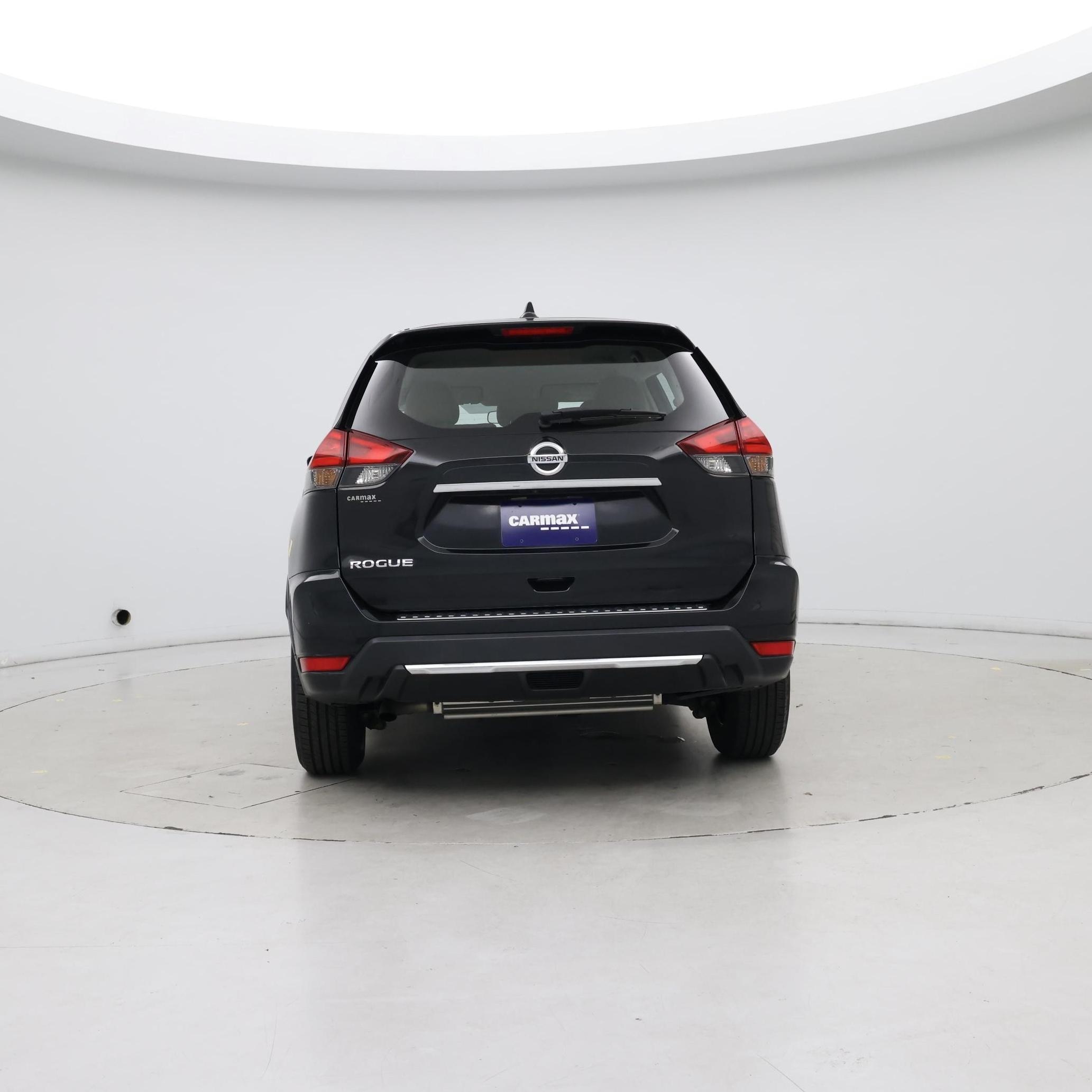 Thumbnail: 2017 Nissan Rogue - 6