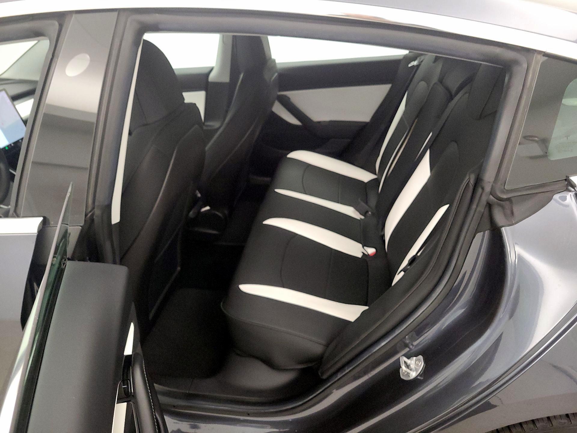 Thumbnail: 2019 Tesla Model 3 - 20