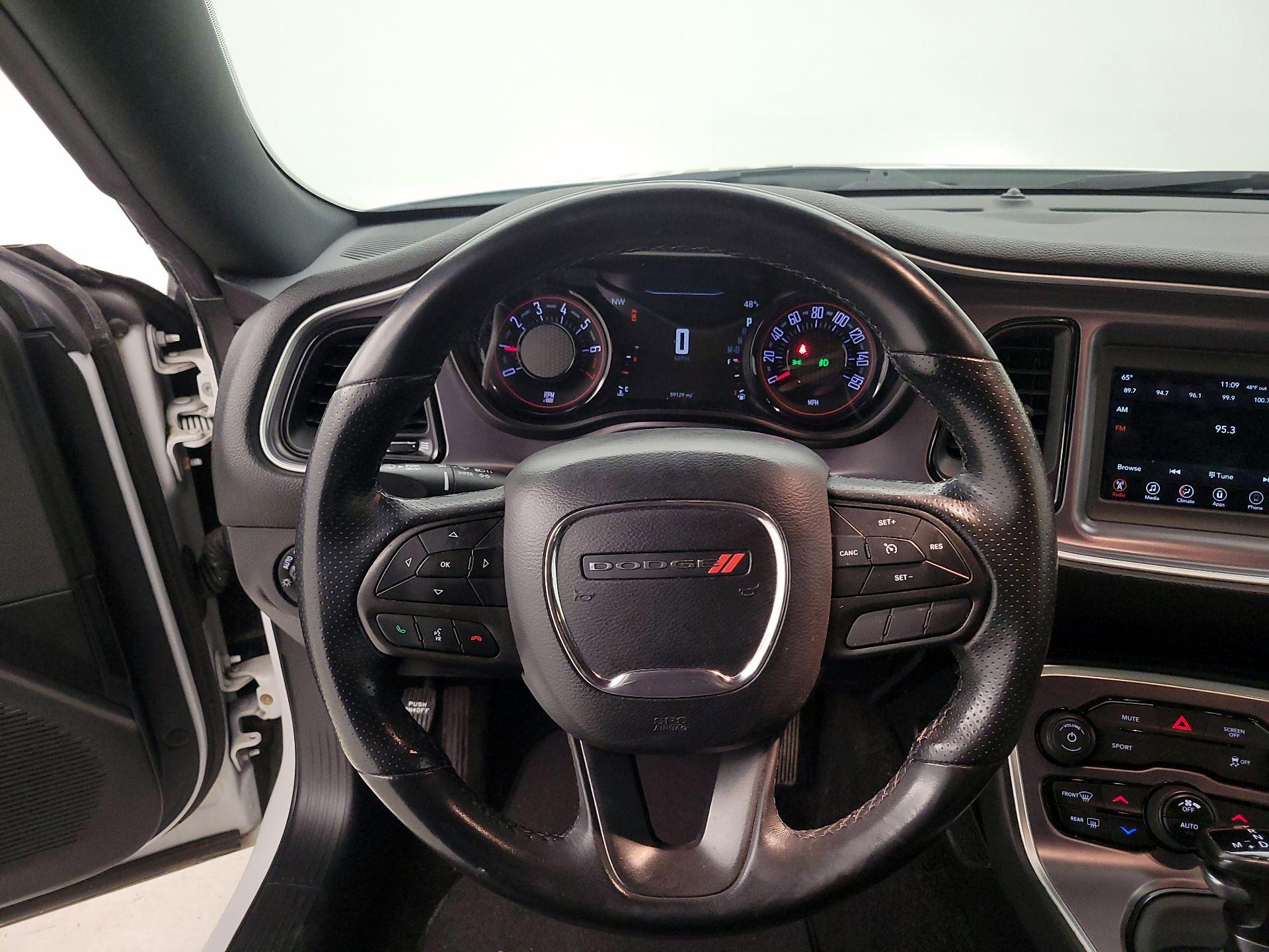 Thumbnail: 2020 Dodge Challenger - 10