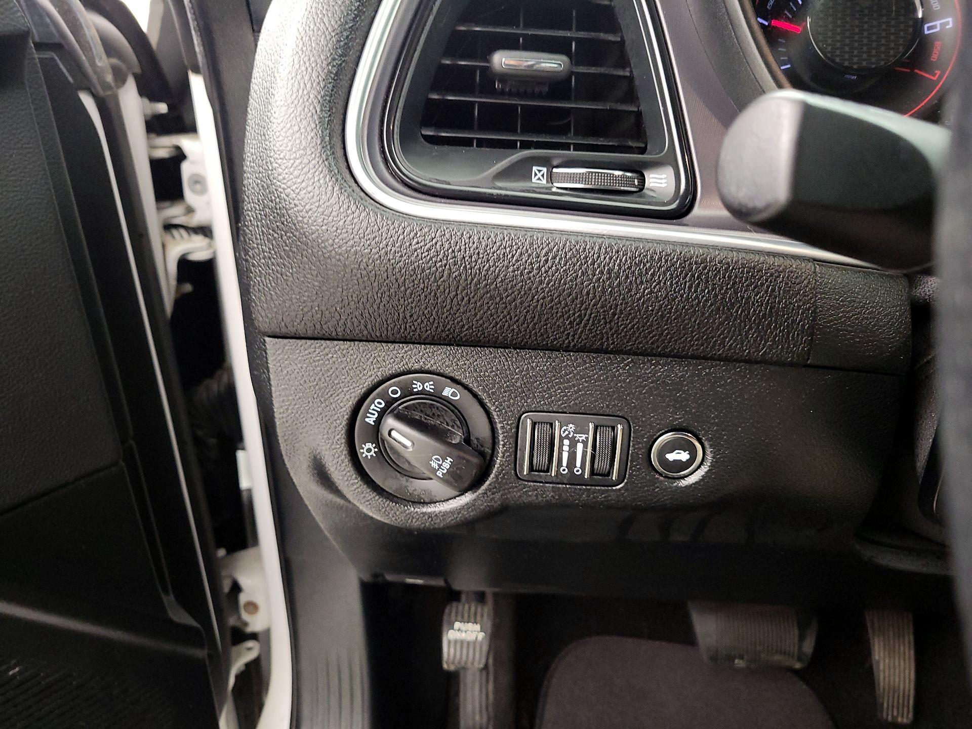 Thumbnail: 2020 Dodge Challenger - 13