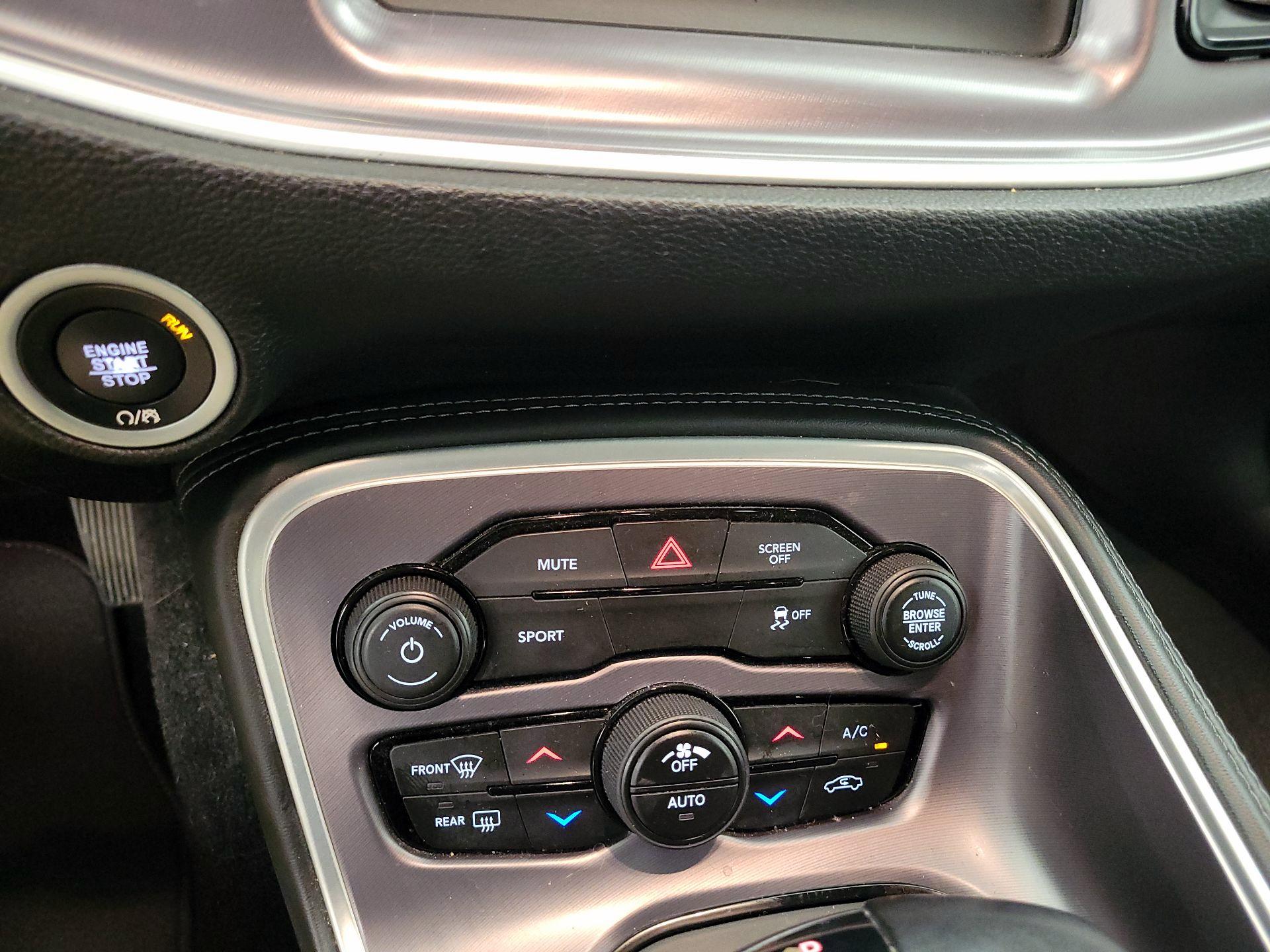 Thumbnail: 2020 Dodge Challenger - 16