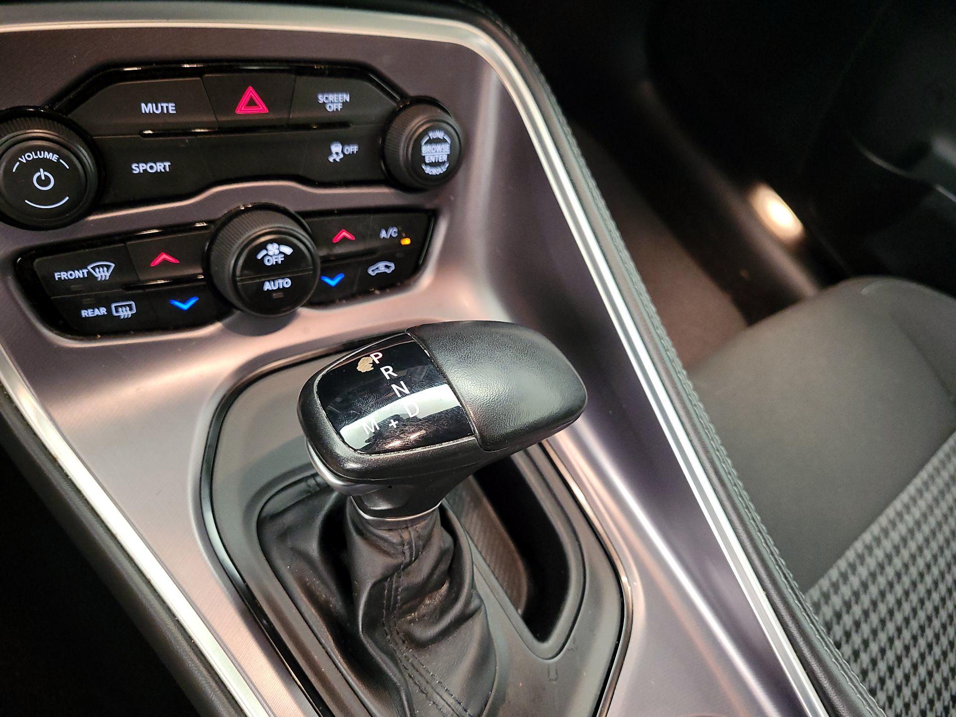 Thumbnail: 2020 Dodge Challenger - 17