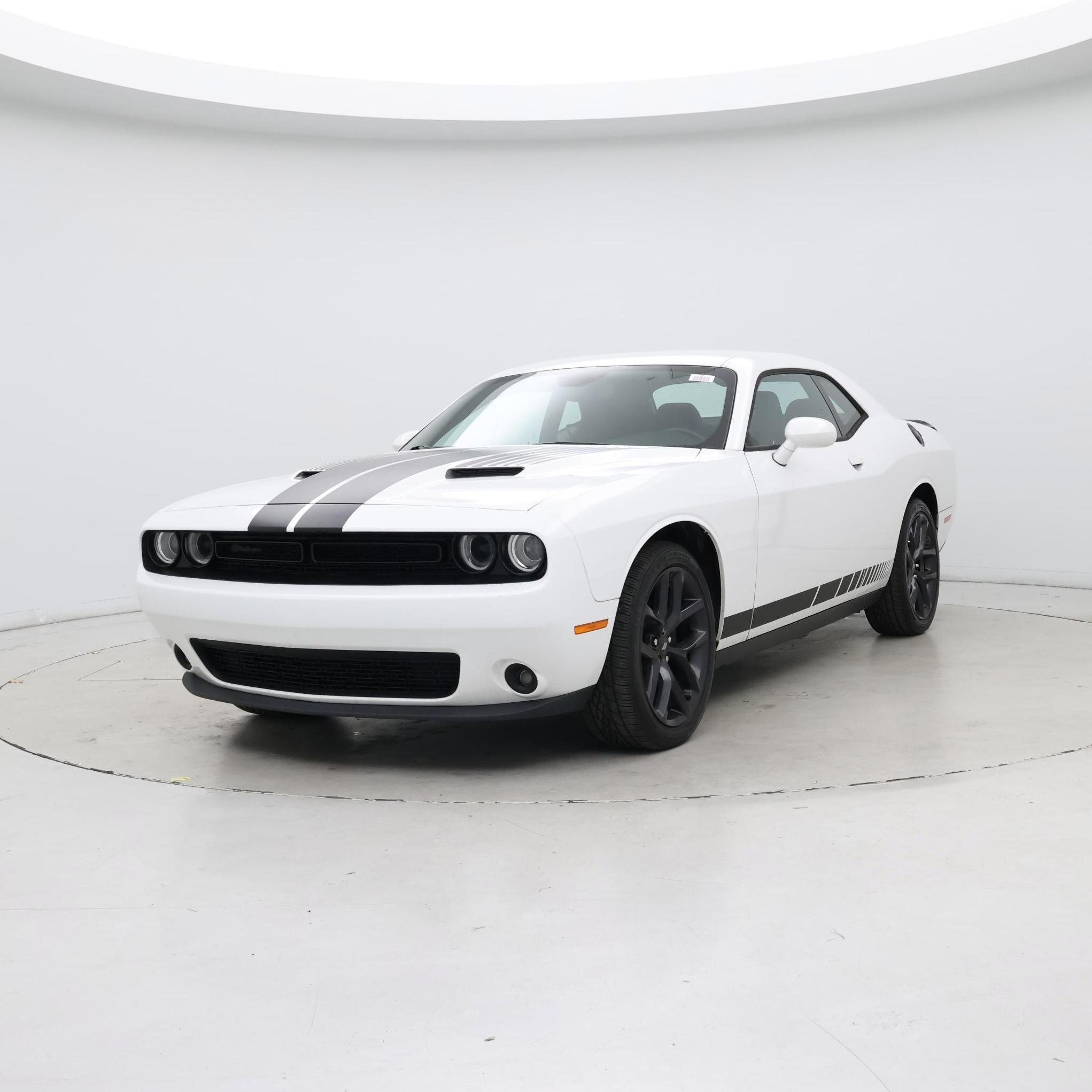 Thumbnail: 2020 Dodge Challenger - 4