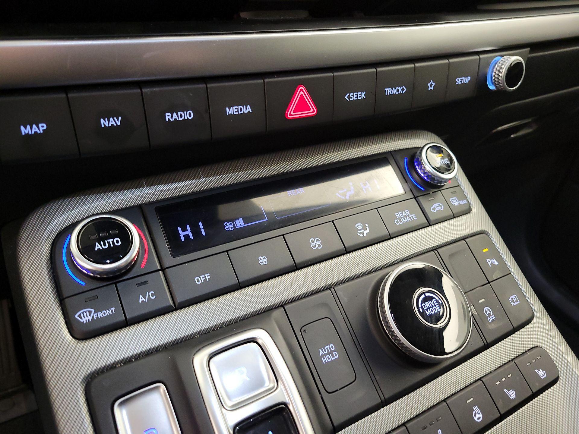 Thumbnail: 2025 Hyundai Palisade - 16