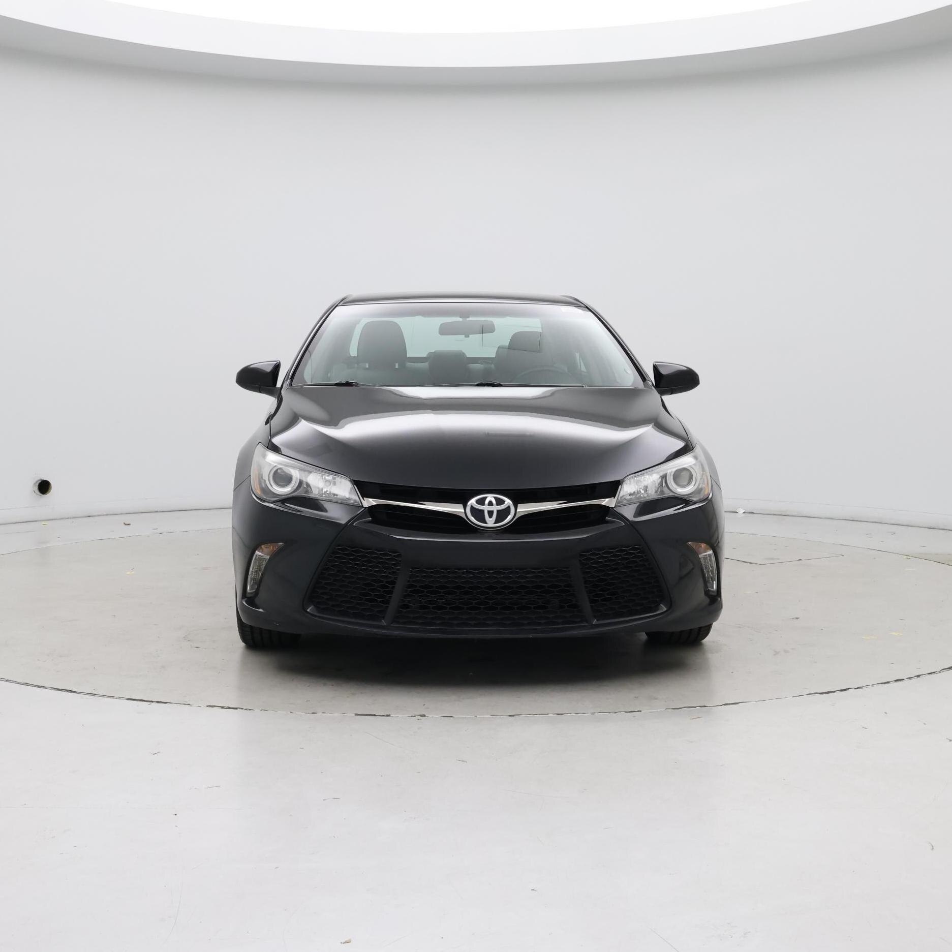 Thumbnail: 2015 Toyota Camry - 5