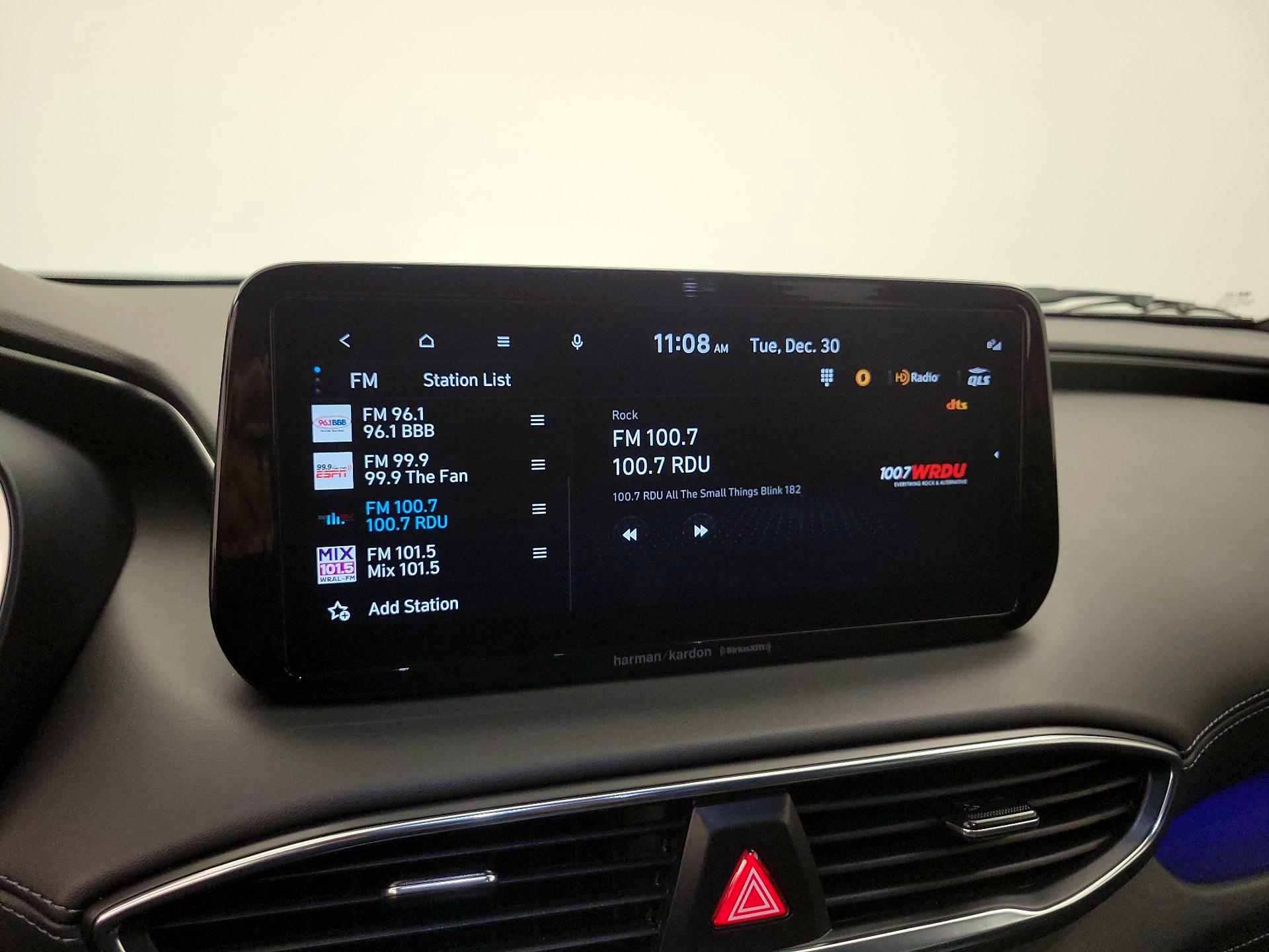 Thumbnail: 2023 Hyundai Santa Fe - 15