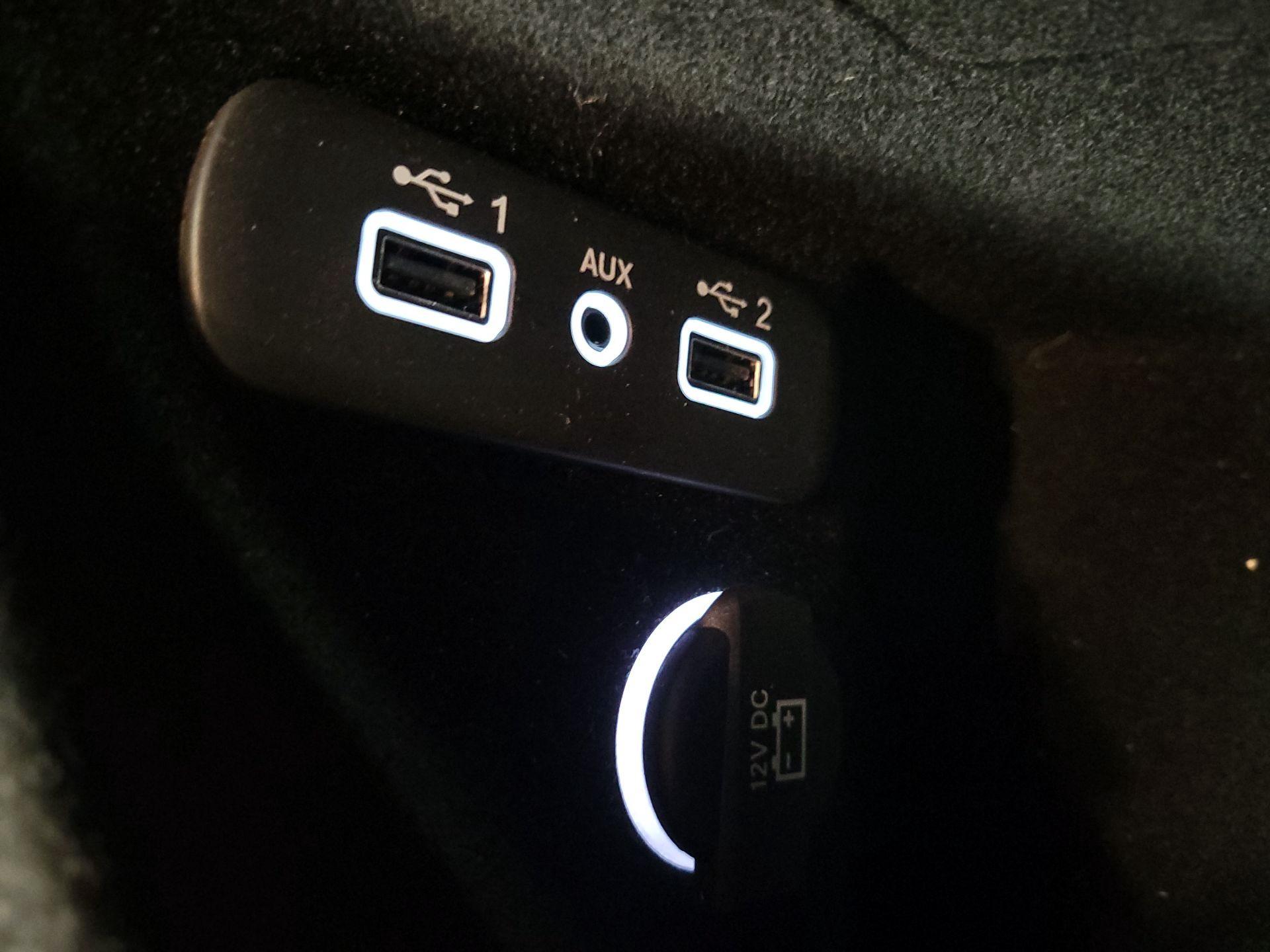 Thumbnail: 2020 Dodge Challenger - 18