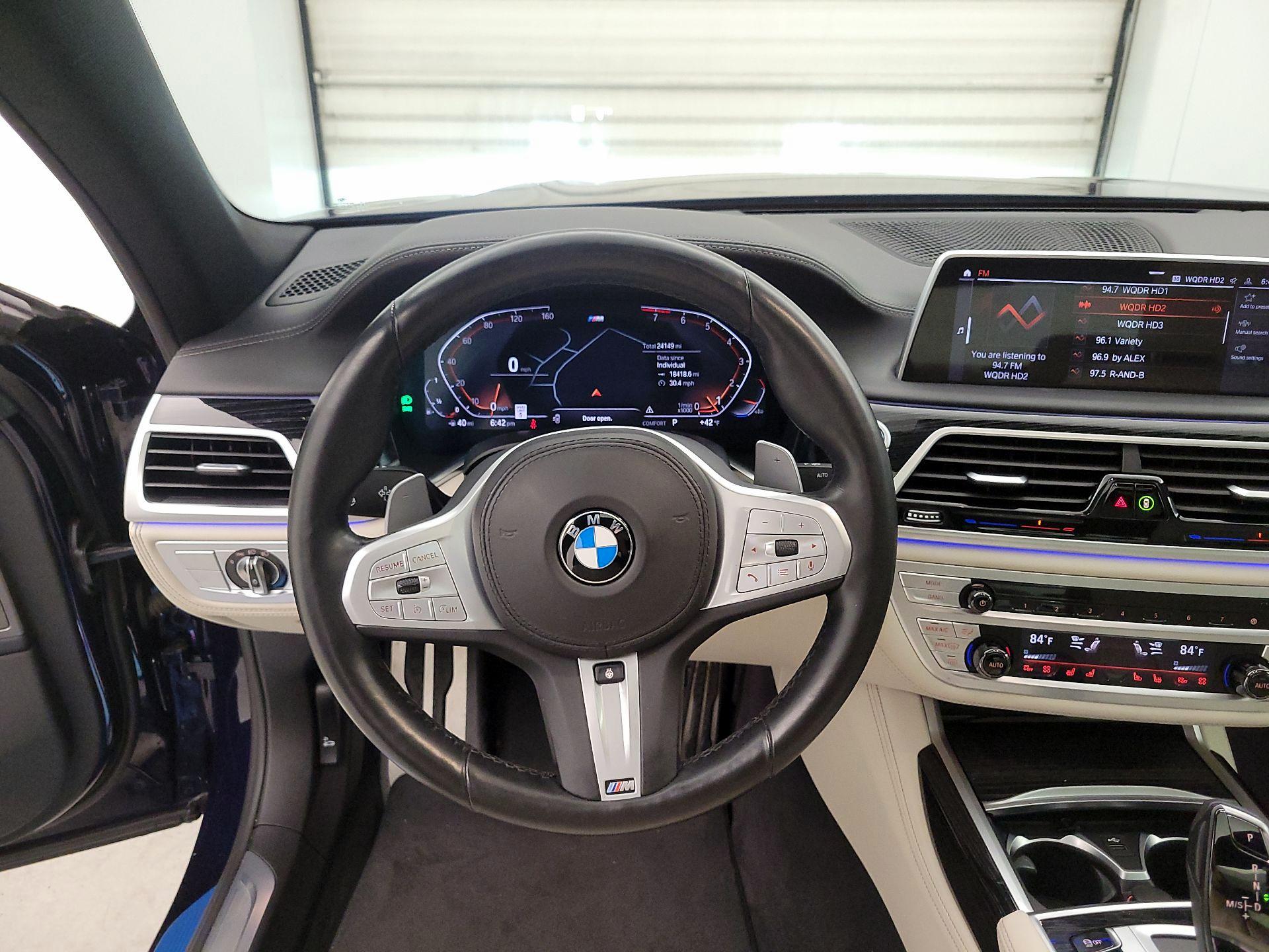 Thumbnail: 2022 BMW 7 Series - 10