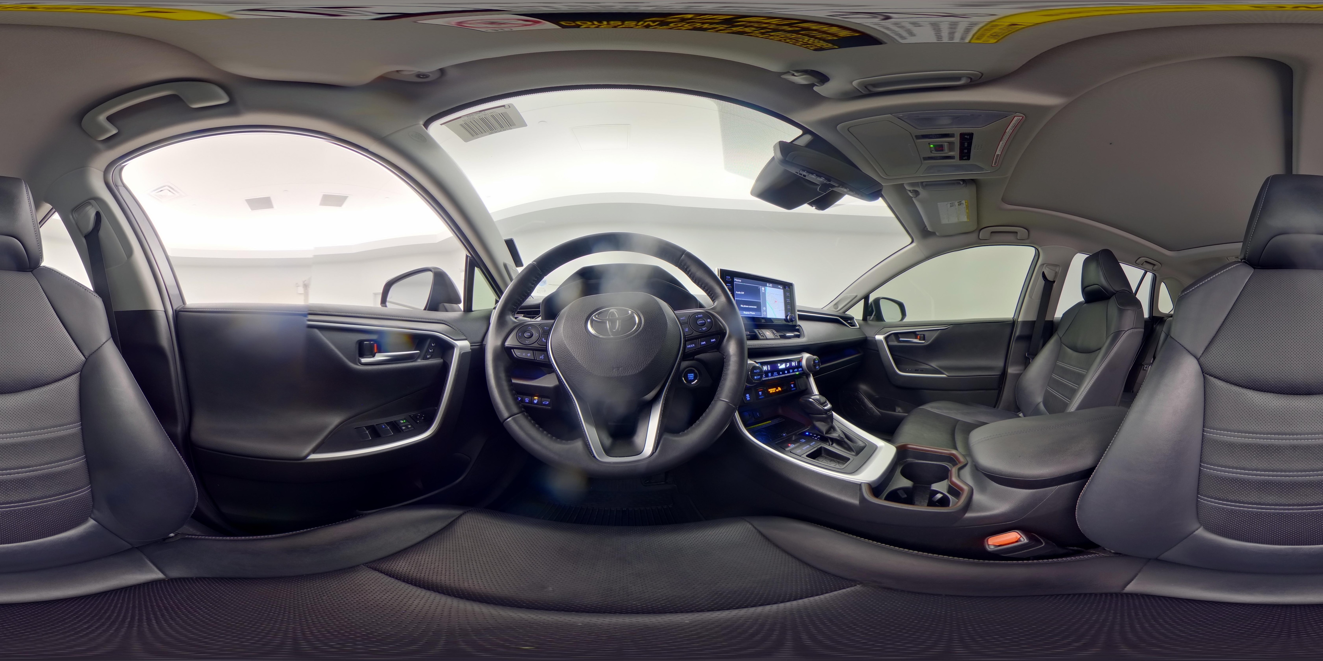 2020 Toyota RAV4 Limited - Photo 28
