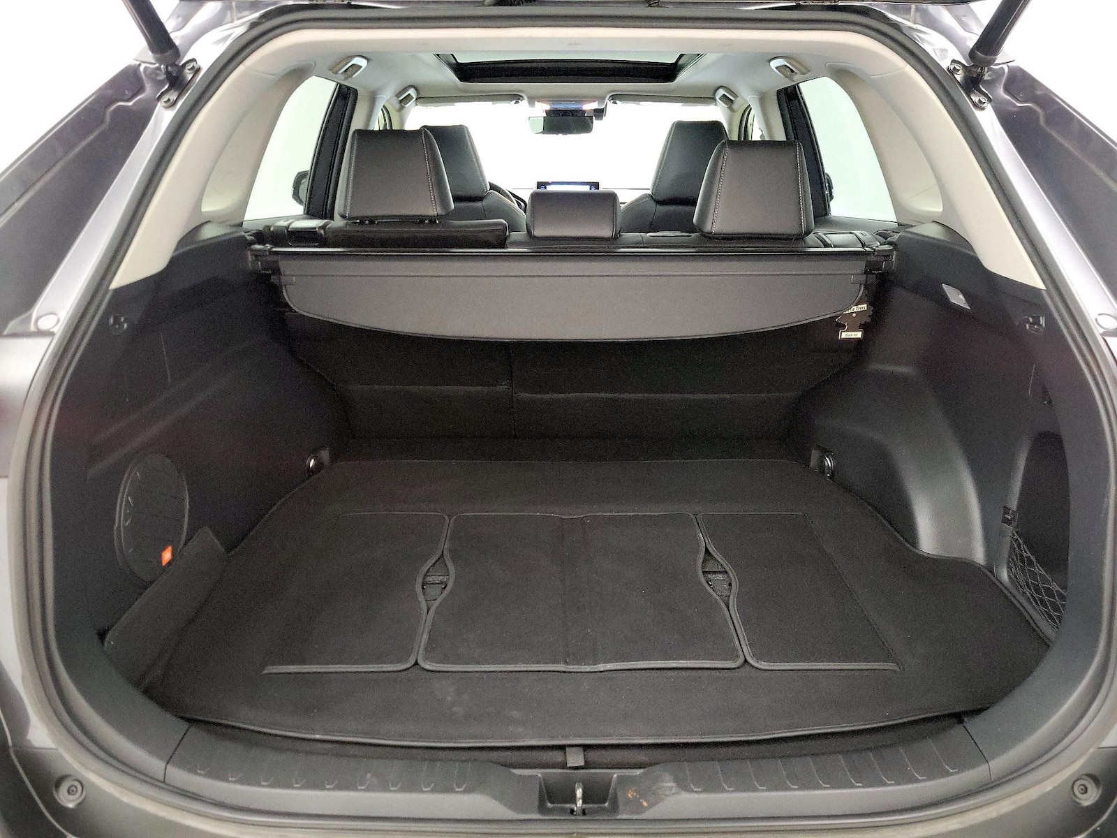 2020 Toyota RAV4 Limited - Photo 23