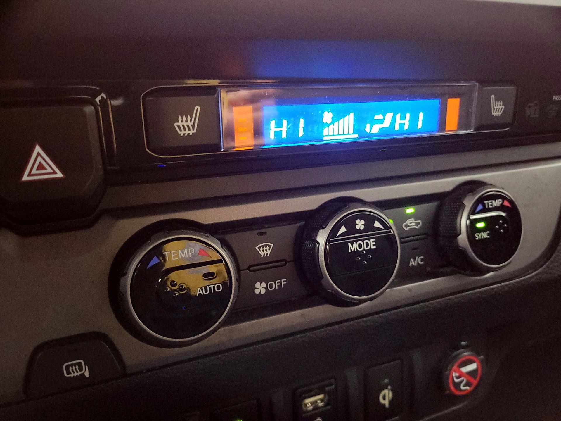 Thumbnail: 2017 Toyota Tacoma - 16