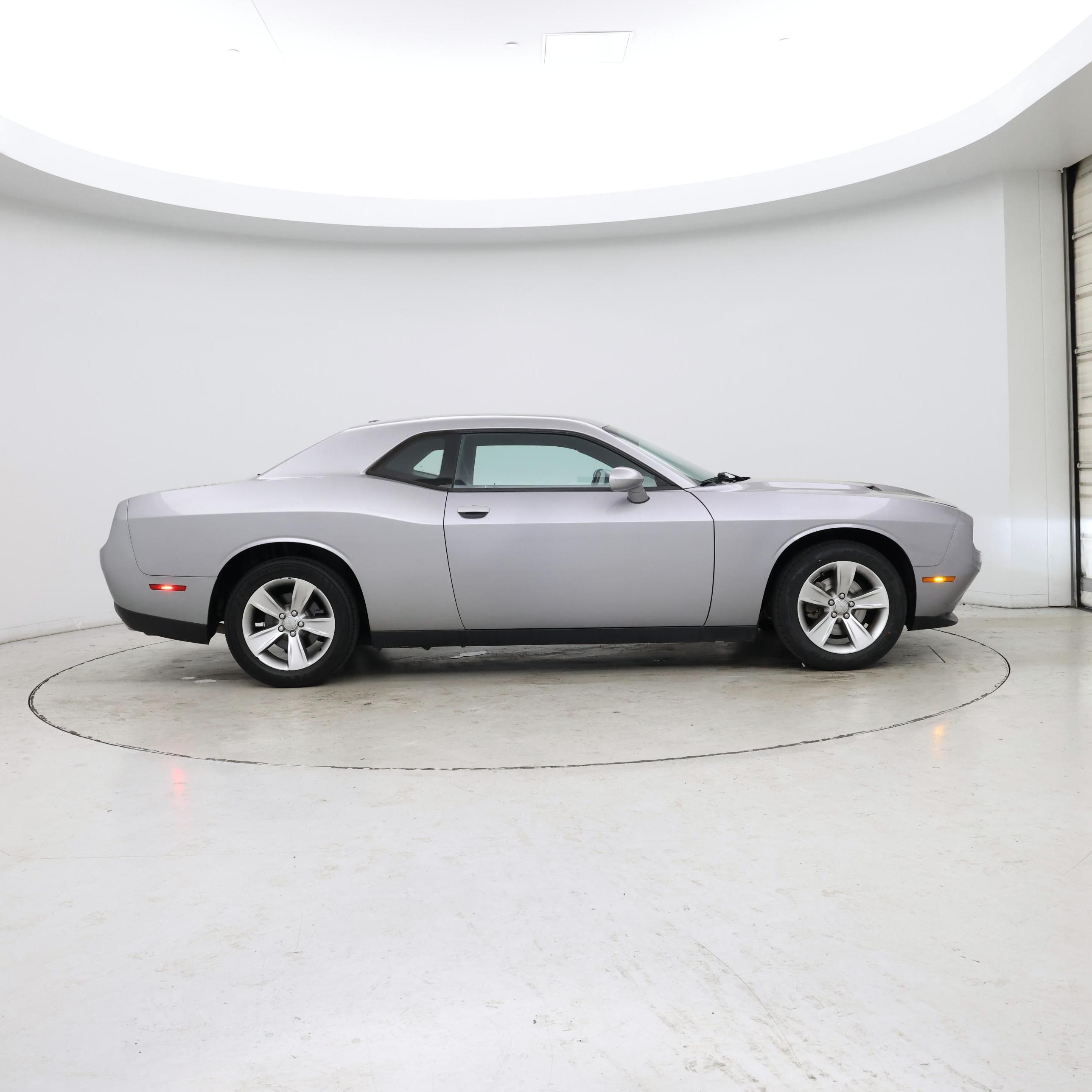 Thumbnail: 2015 Dodge Challenger - 7