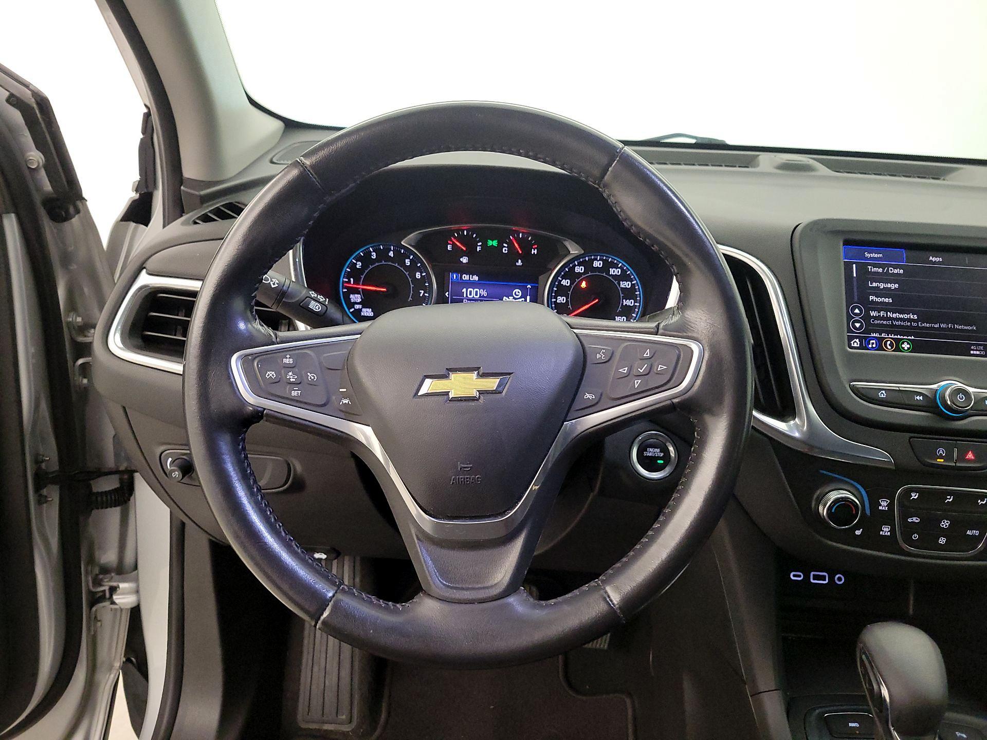 Thumbnail: 2022 Chevrolet Equinox - 10