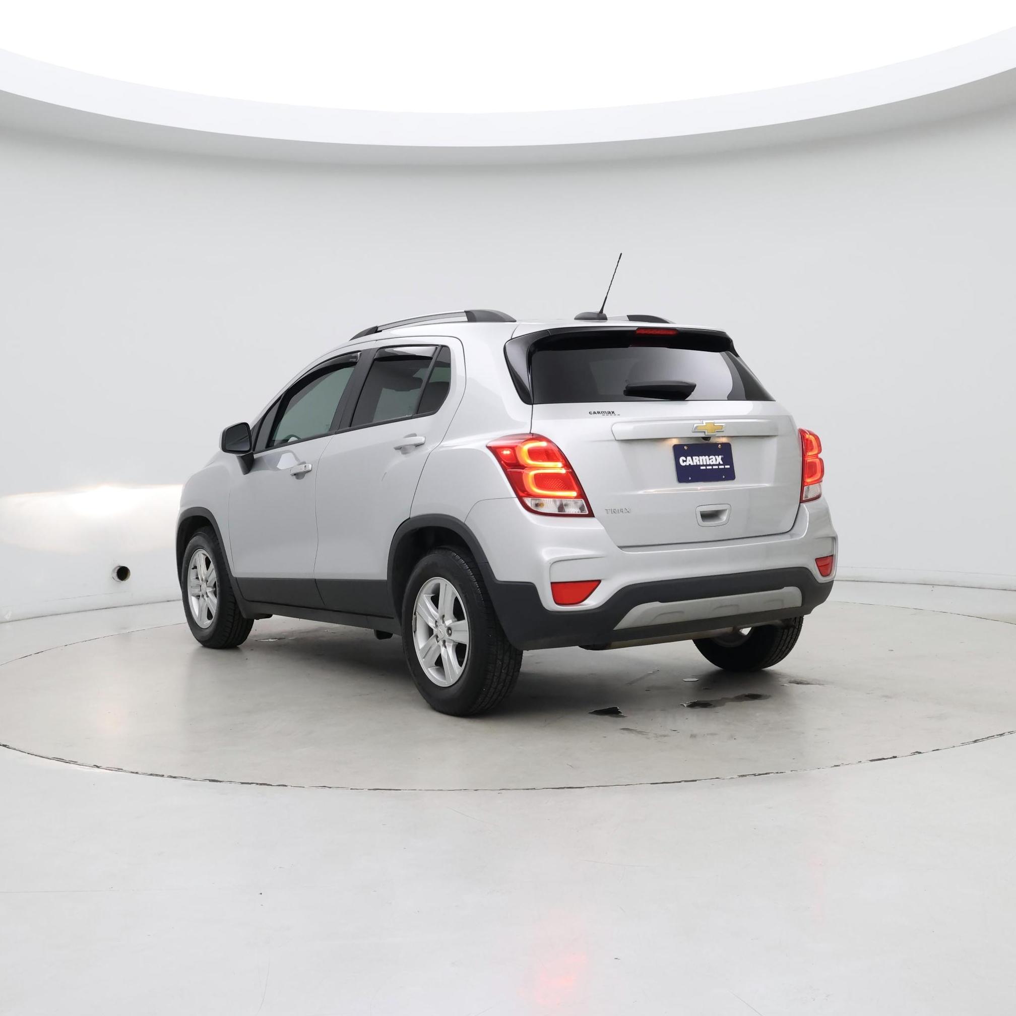 Thumbnail: 2021 Chevrolet Trax - 2