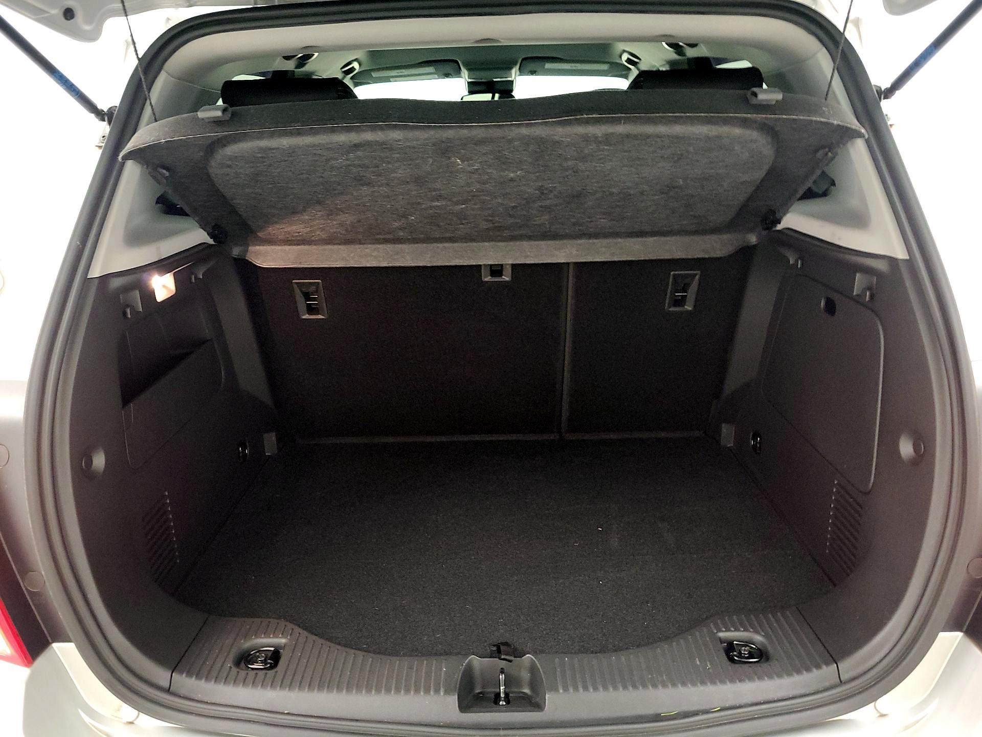 Thumbnail: 2021 Chevrolet Trax - 20