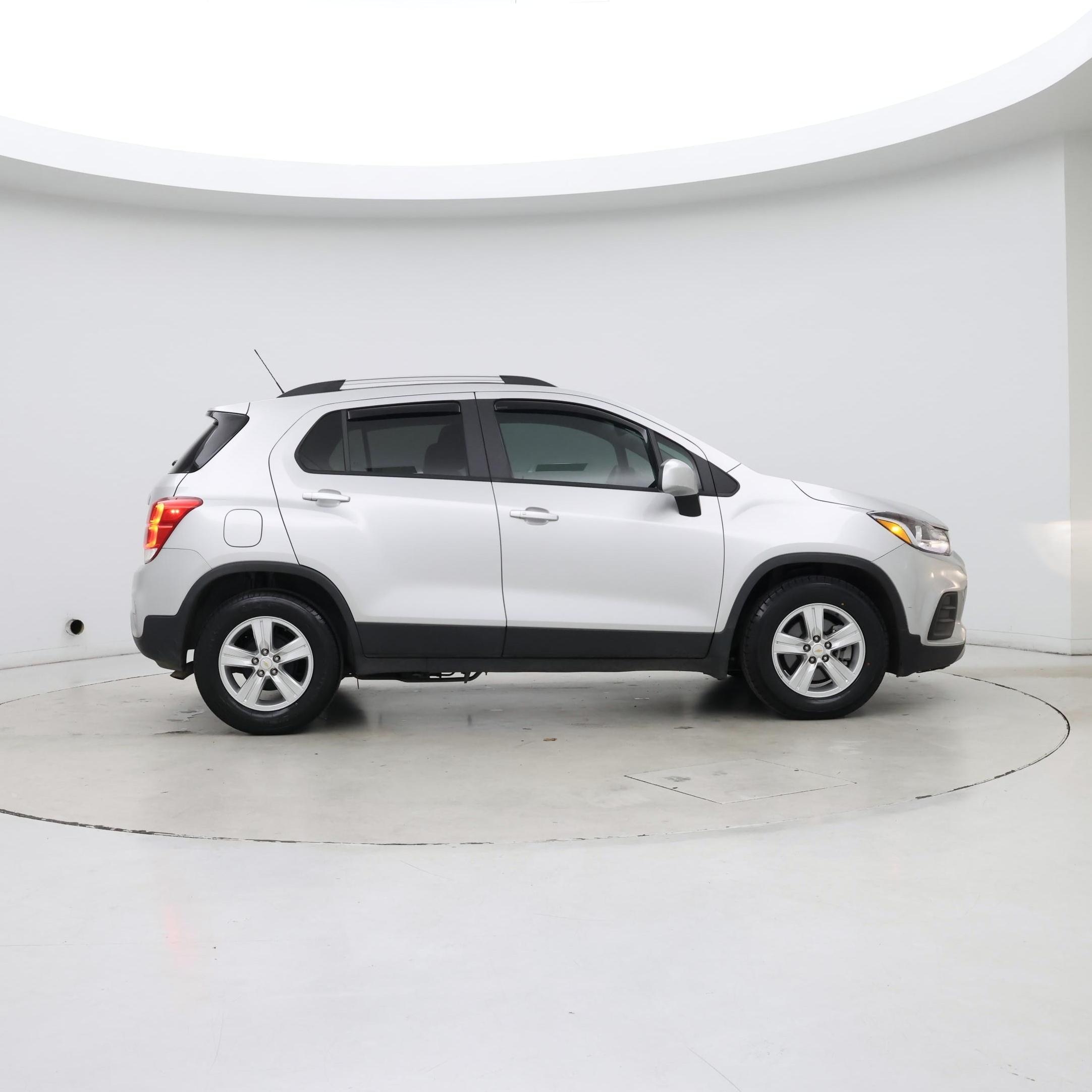 Thumbnail: 2021 Chevrolet Trax - 7