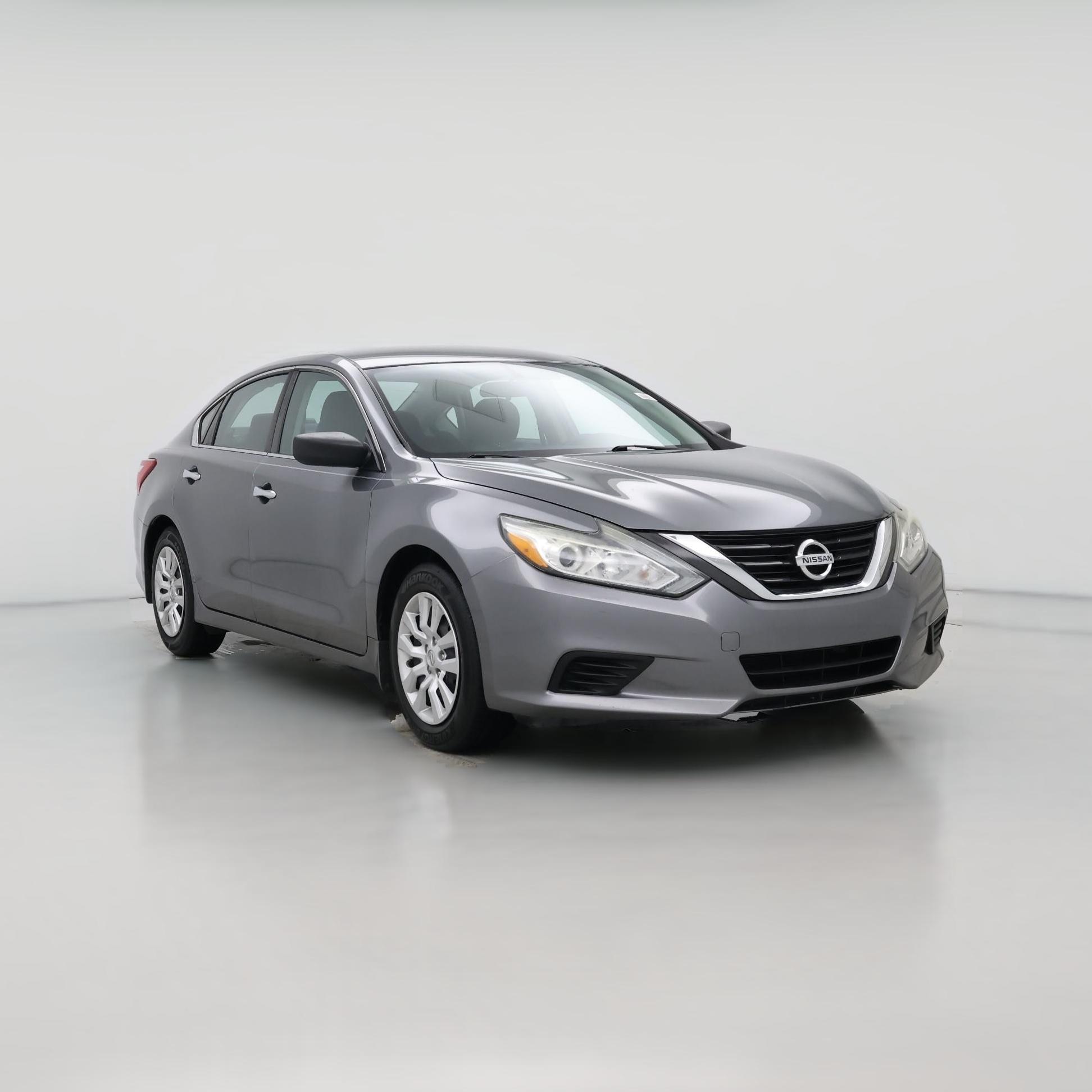 Thumbnail: 2016 Nissan Altima - 1