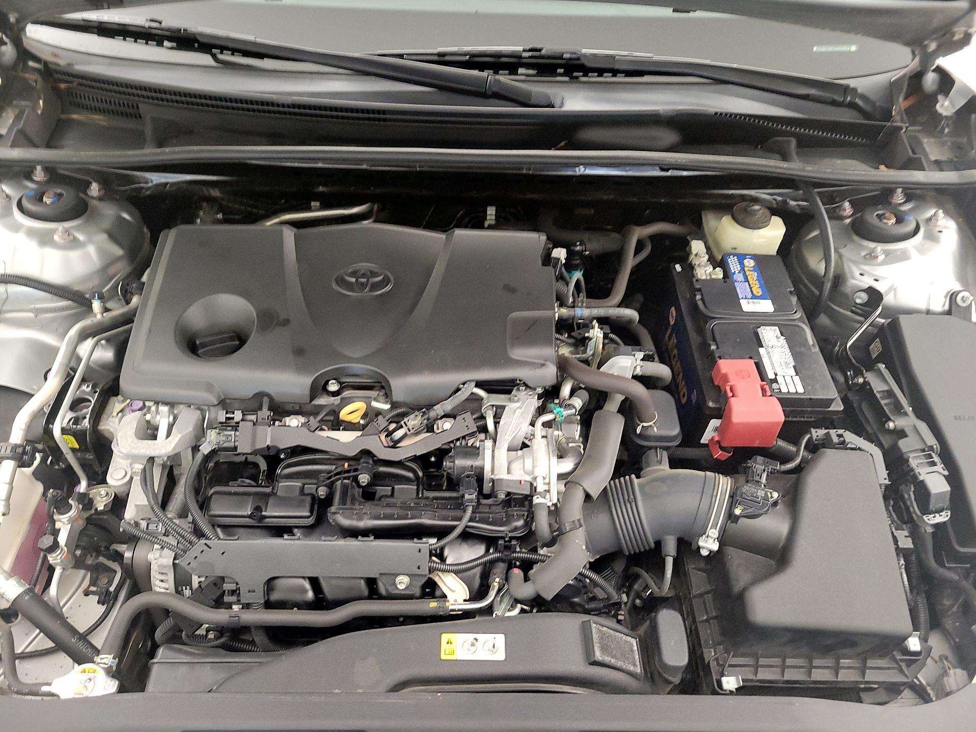 Thumbnail: 2018 Toyota Camry - 20