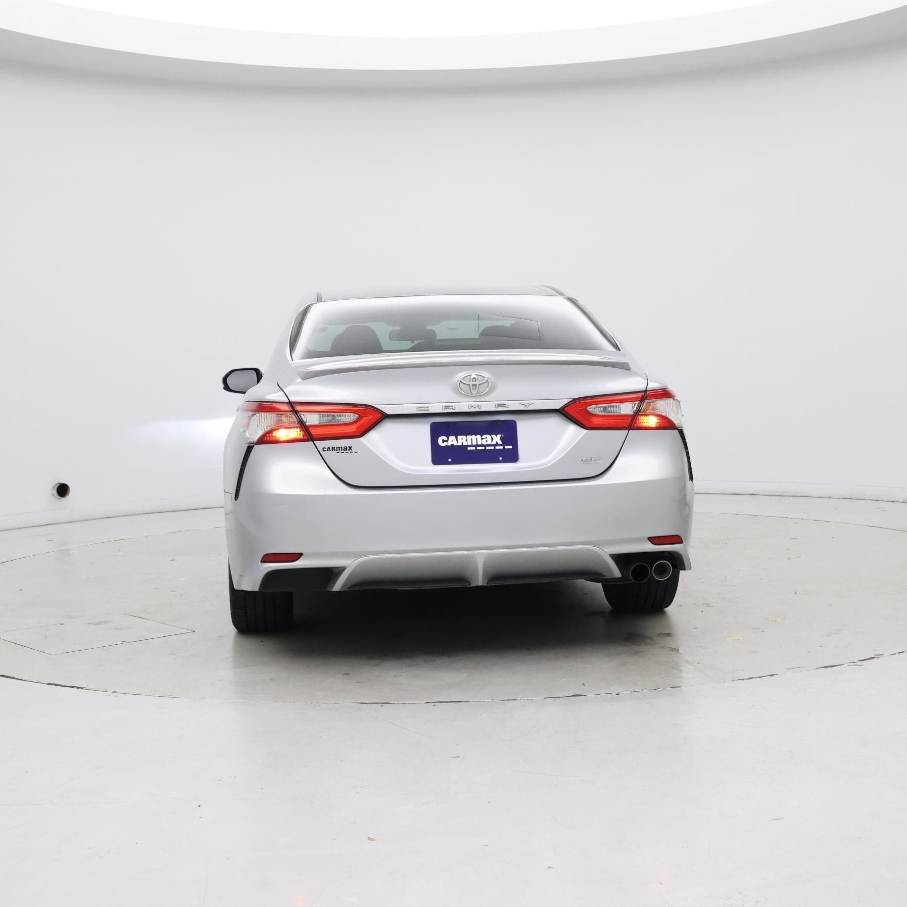 Thumbnail: 2018 Toyota Camry - 6