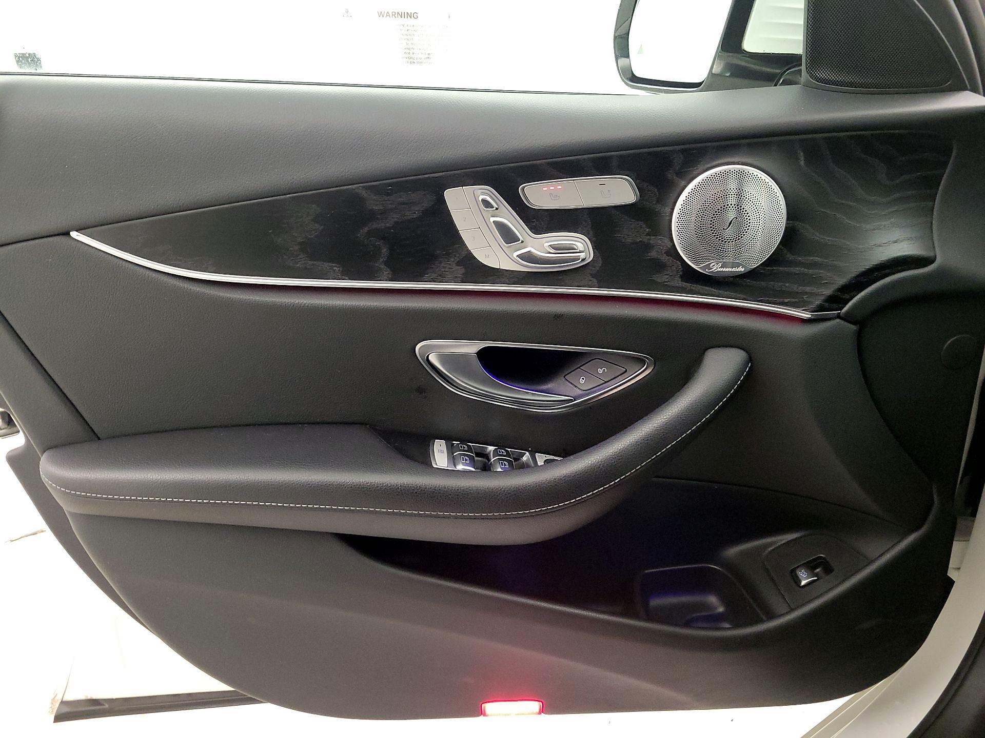 Thumbnail: 2020 Mercedes-Benz E-Class - 12