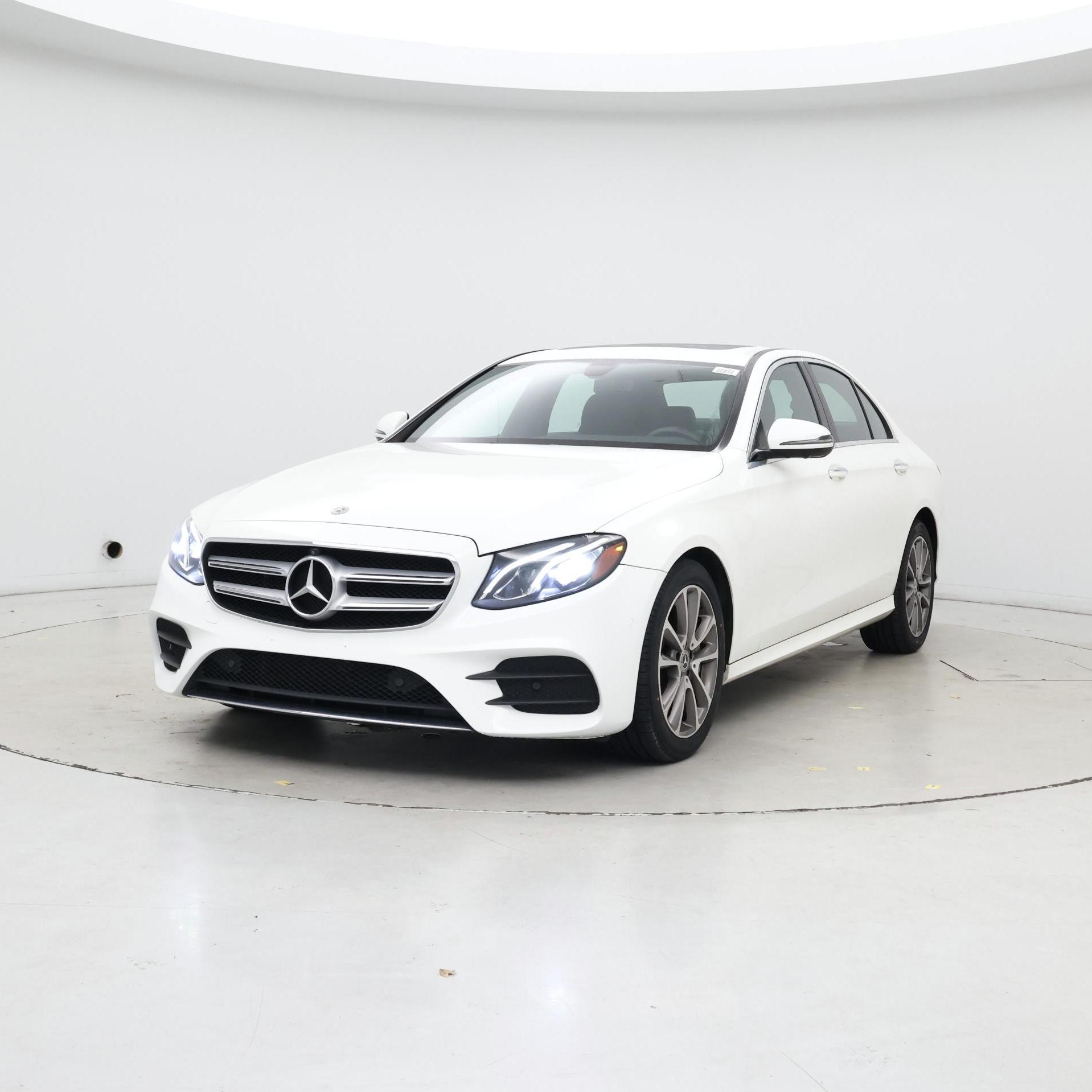 Thumbnail: 2020 Mercedes-Benz E-Class - 4