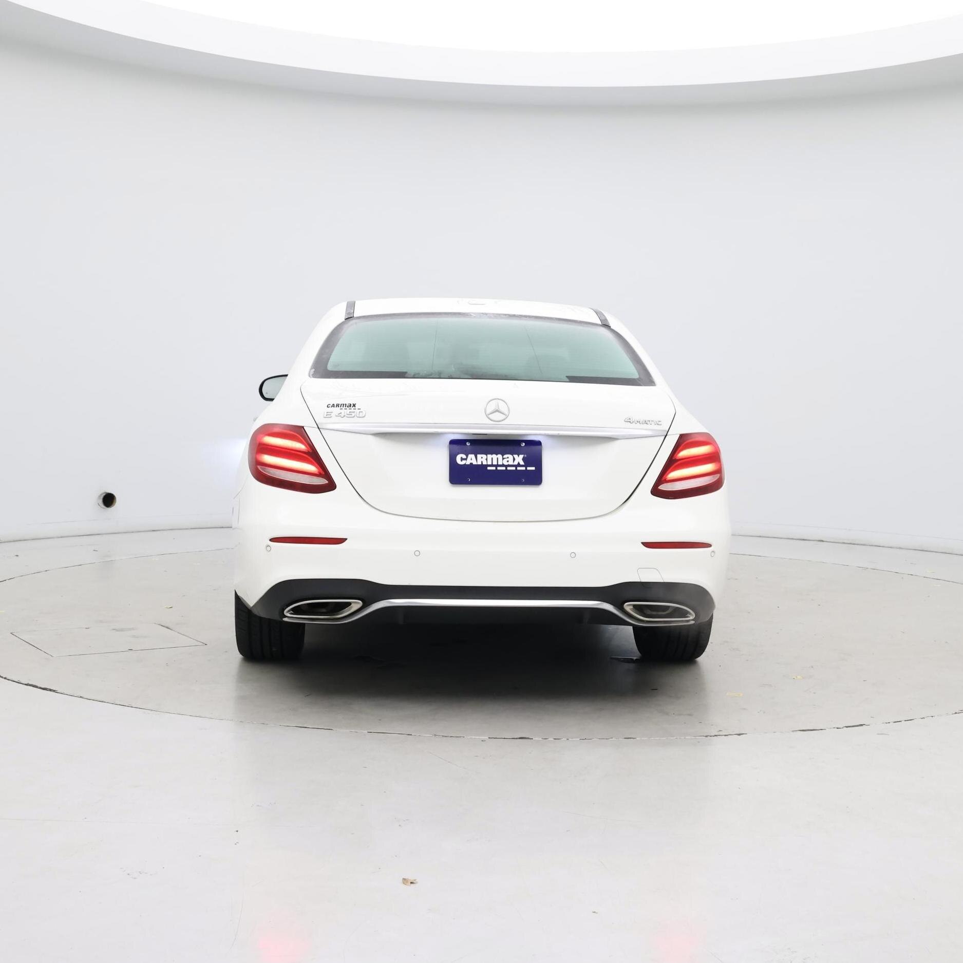 Thumbnail: 2020 Mercedes-Benz E-Class - 6